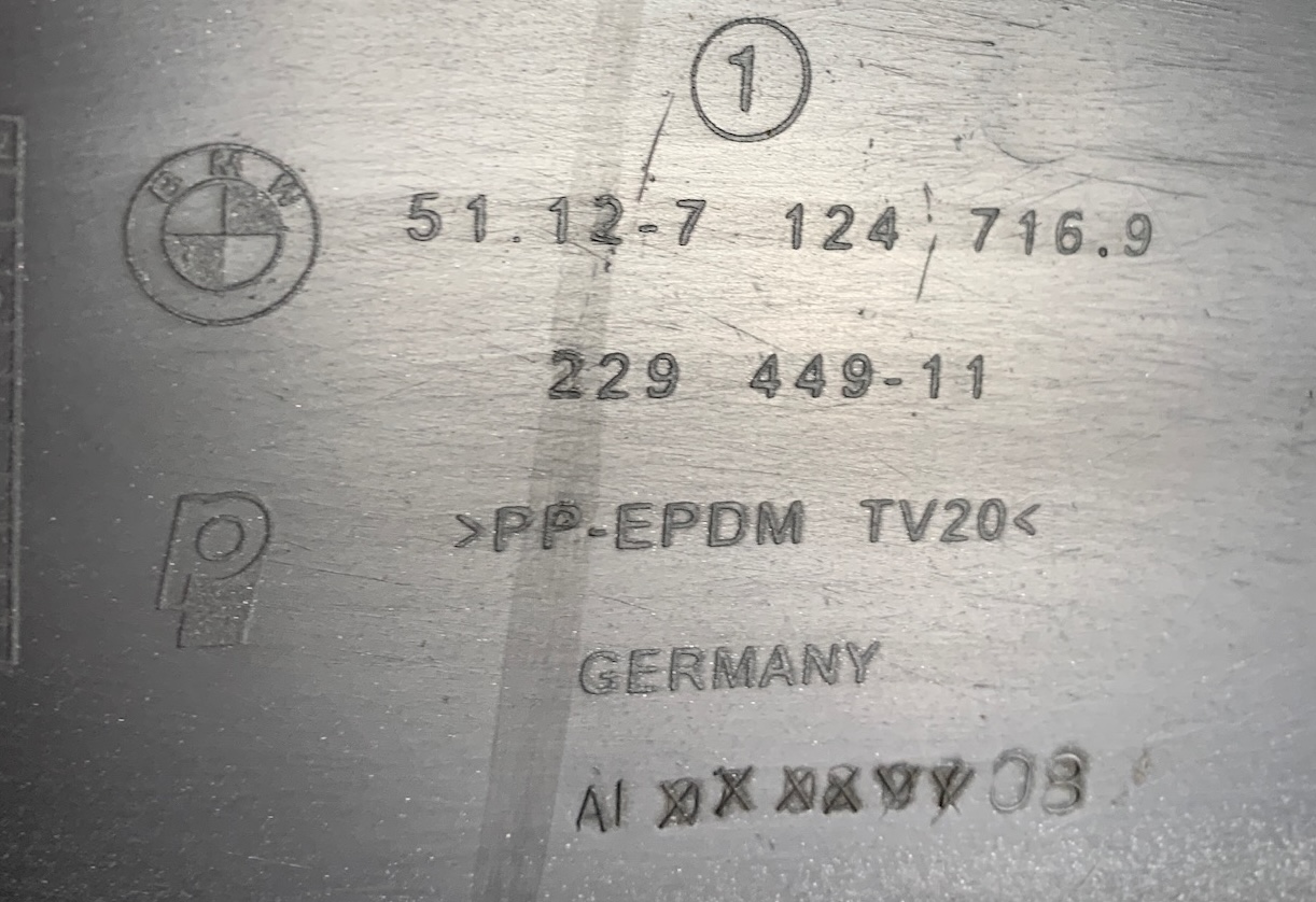 BMW 1 E87 Heckspoiler SPOILER der Stoßstange heck 7124716