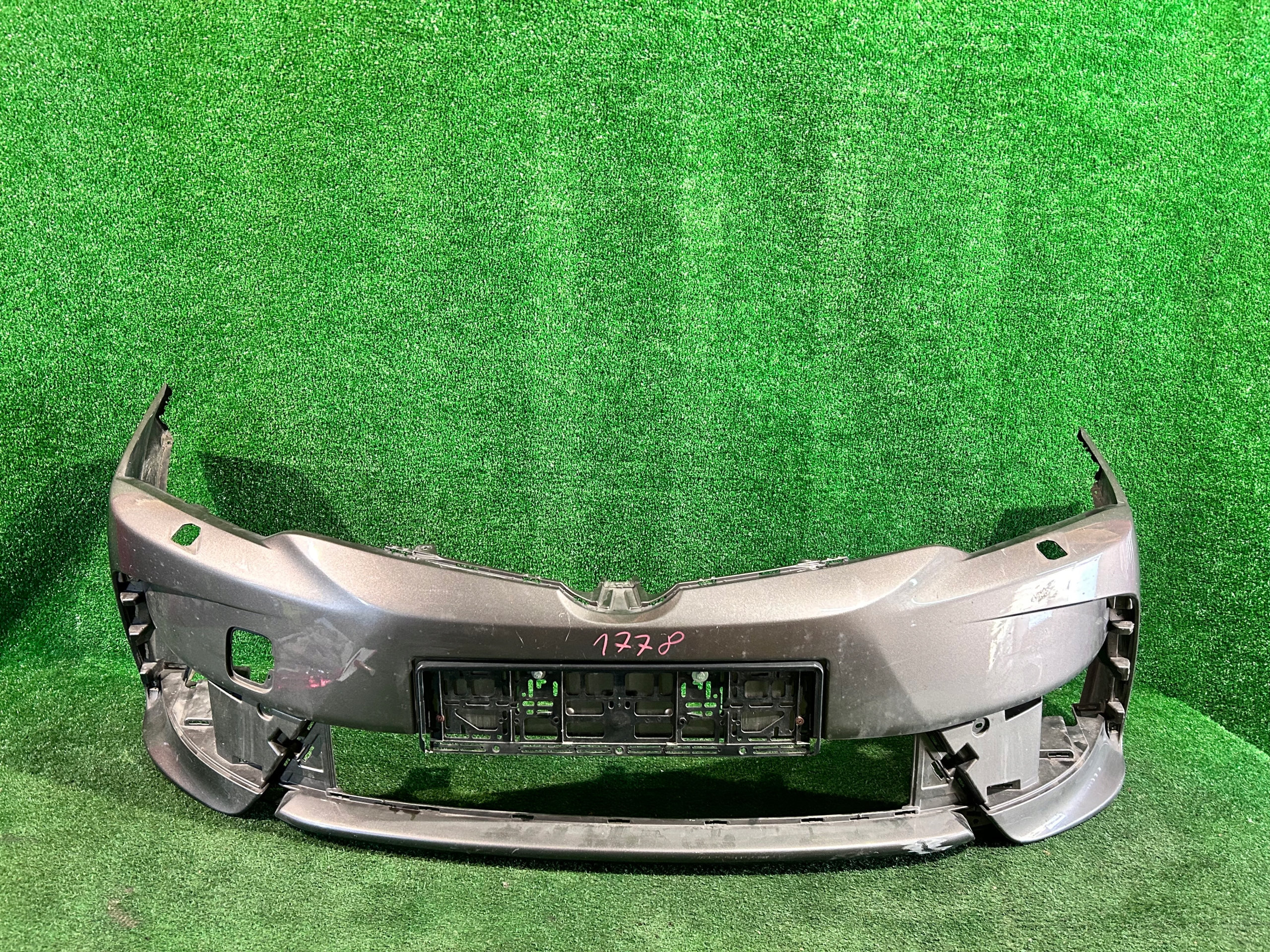 front bumper TOYOTA AVENSIS III LIFT T29