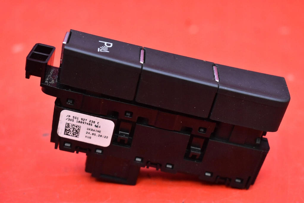 PANEL interruttore CZUJNIKOW parcheggio 5G1927238E VW GOLF 7 VII LIFT 17-20