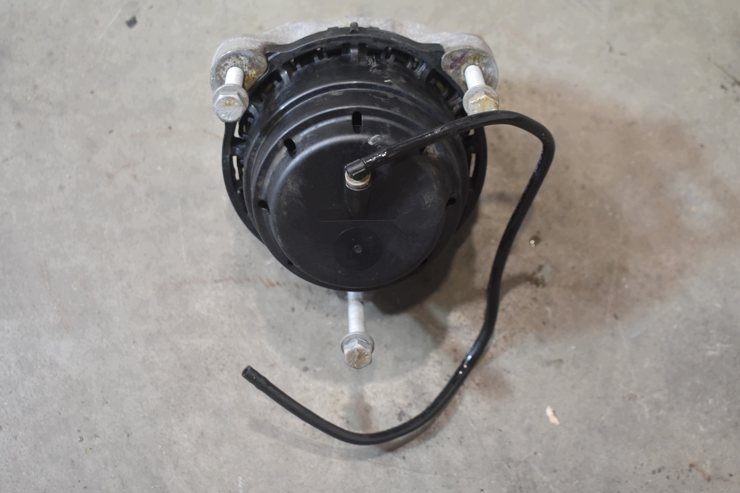 IDEALNA engine mount left BMW X7 G07 G06 G05 1