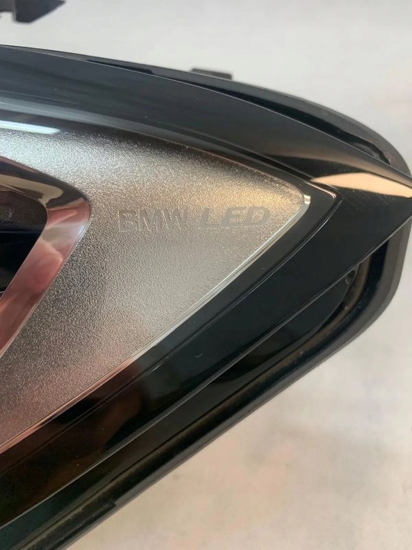 BMW 3 III G20 G21 18-22r Reflektor left light left