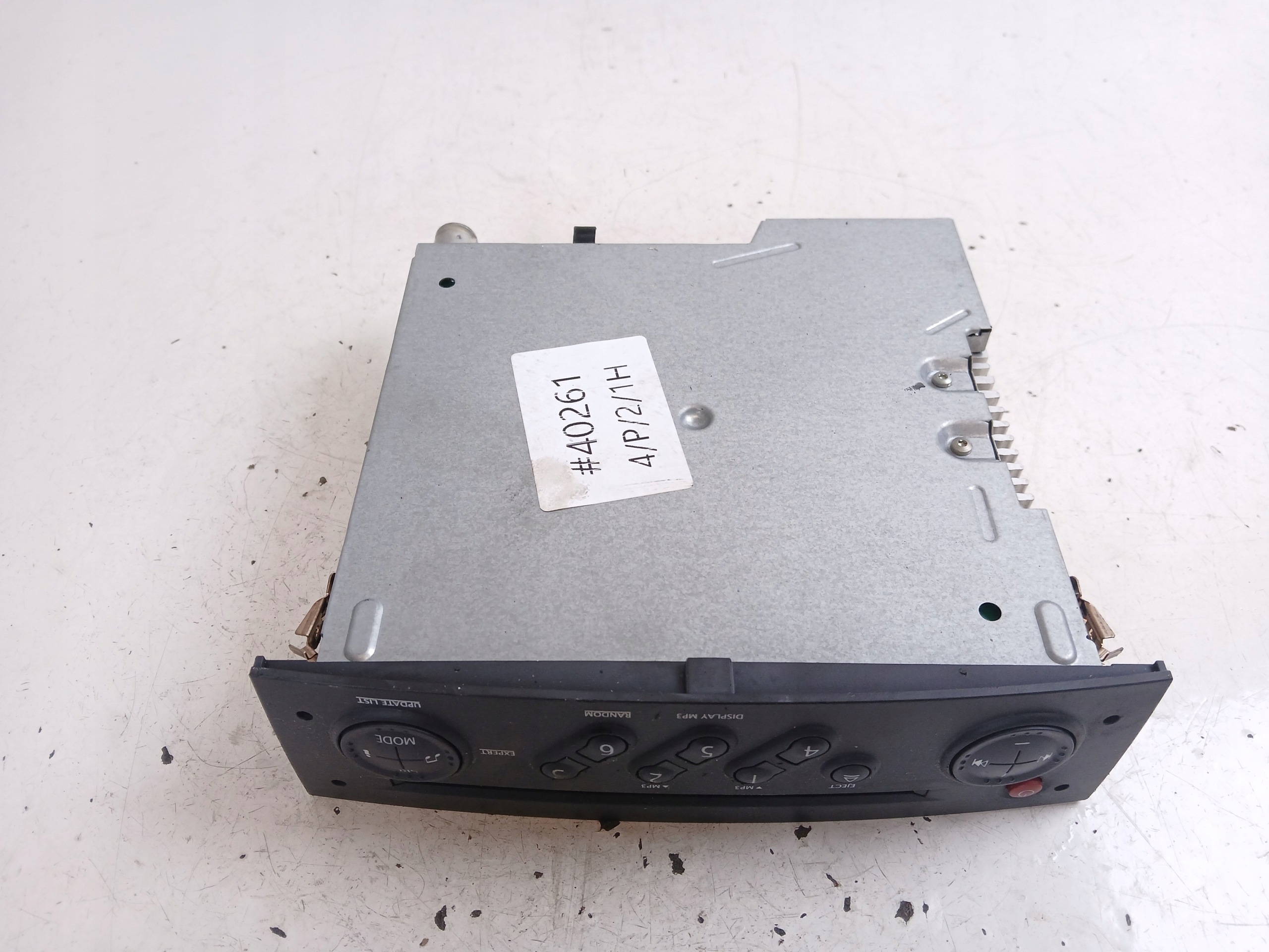 RENAULT SCENIC II MEGANE II RADIO original CD 8200633637A + code 3369