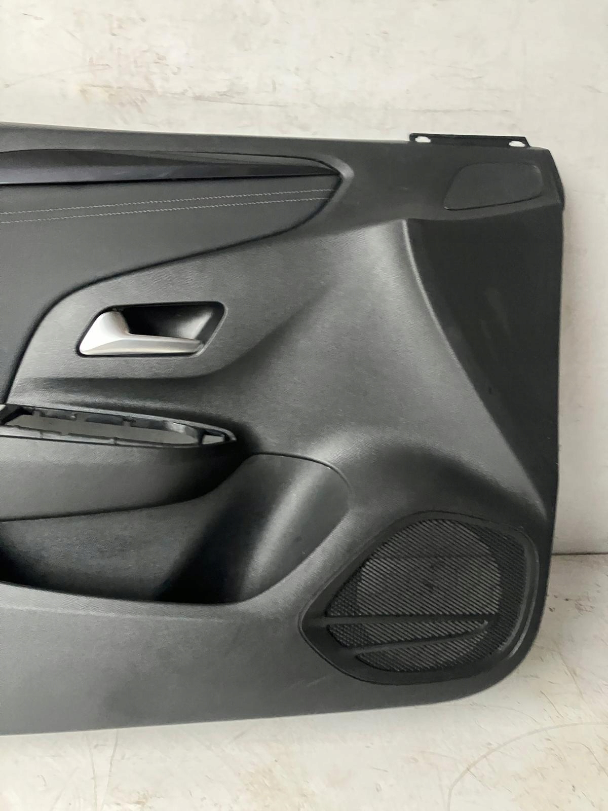 side door left front OPEL CORSA F