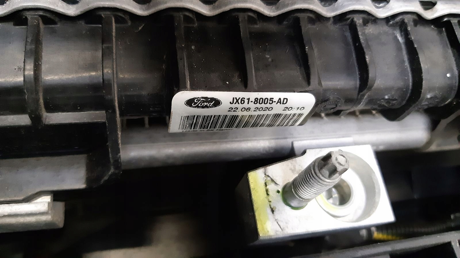 support panel for radiators pillar iron Ford Focus MK4 1,0 ECOBOOST