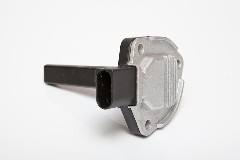 CZUJNIK POZIOMU OLEJU do BMW 3 E90 316 318 320 325 Typ samochodu Samochody osobowe