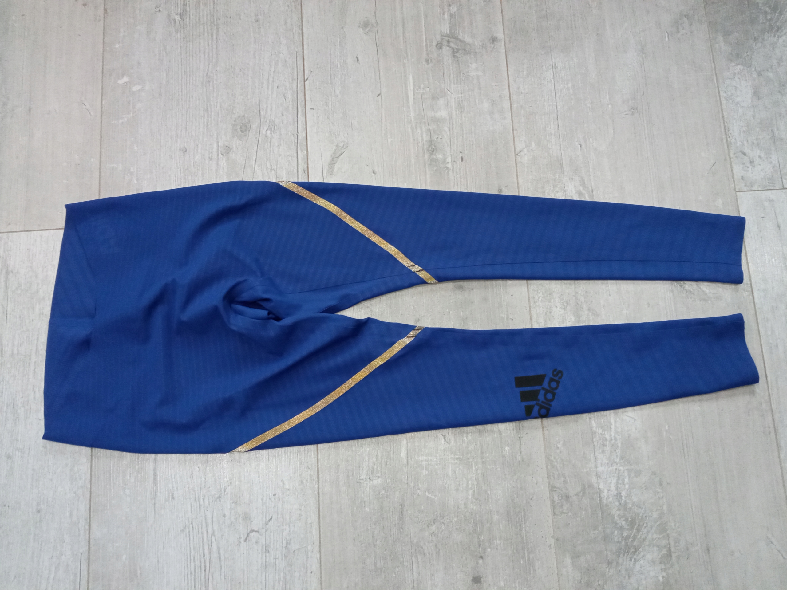 ADIDAS Sports_M (38)_TechFit Compression Kod producenta 11