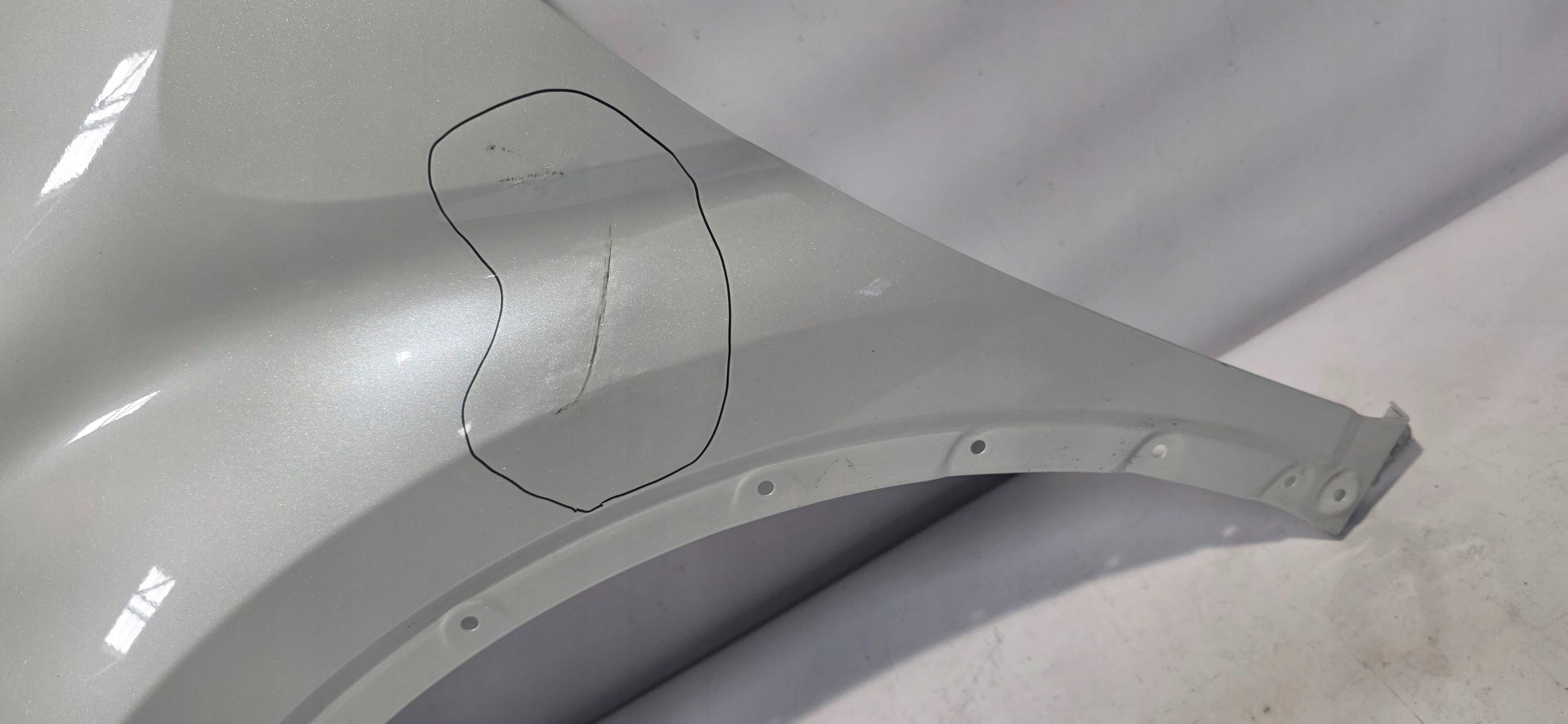 fender left side Toyota C-HR and