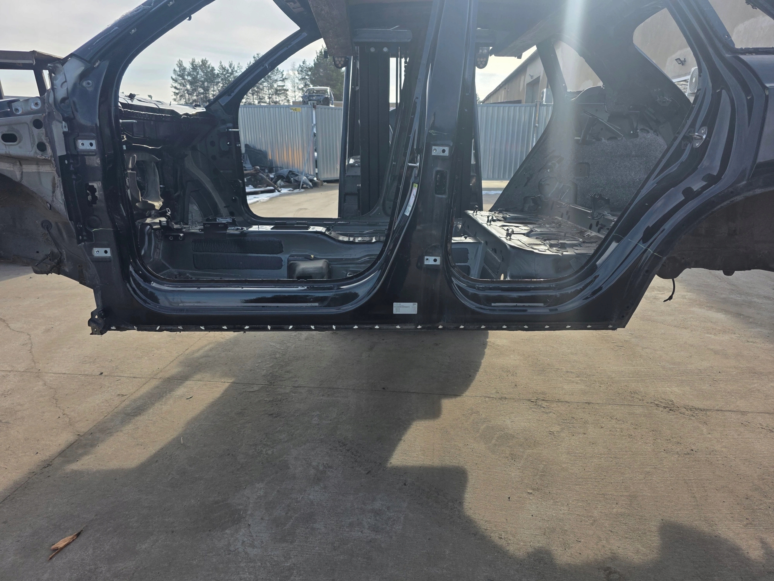 quarter threshold left side driver´s AUDI Q3 8U 2011-2016 original !!!