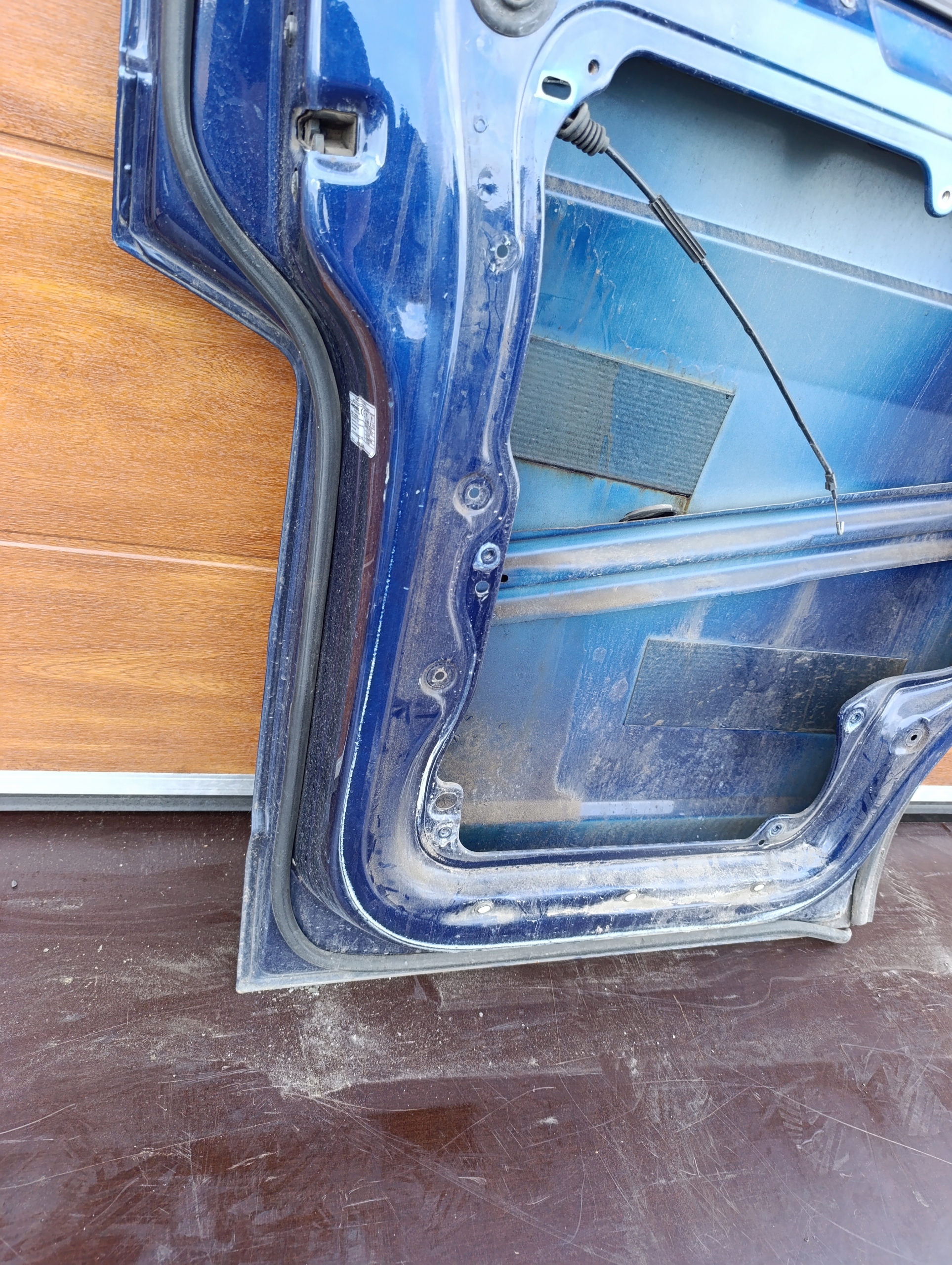 VW T5 T5 LIFT door left front/ front driver´s/KIEROWCA