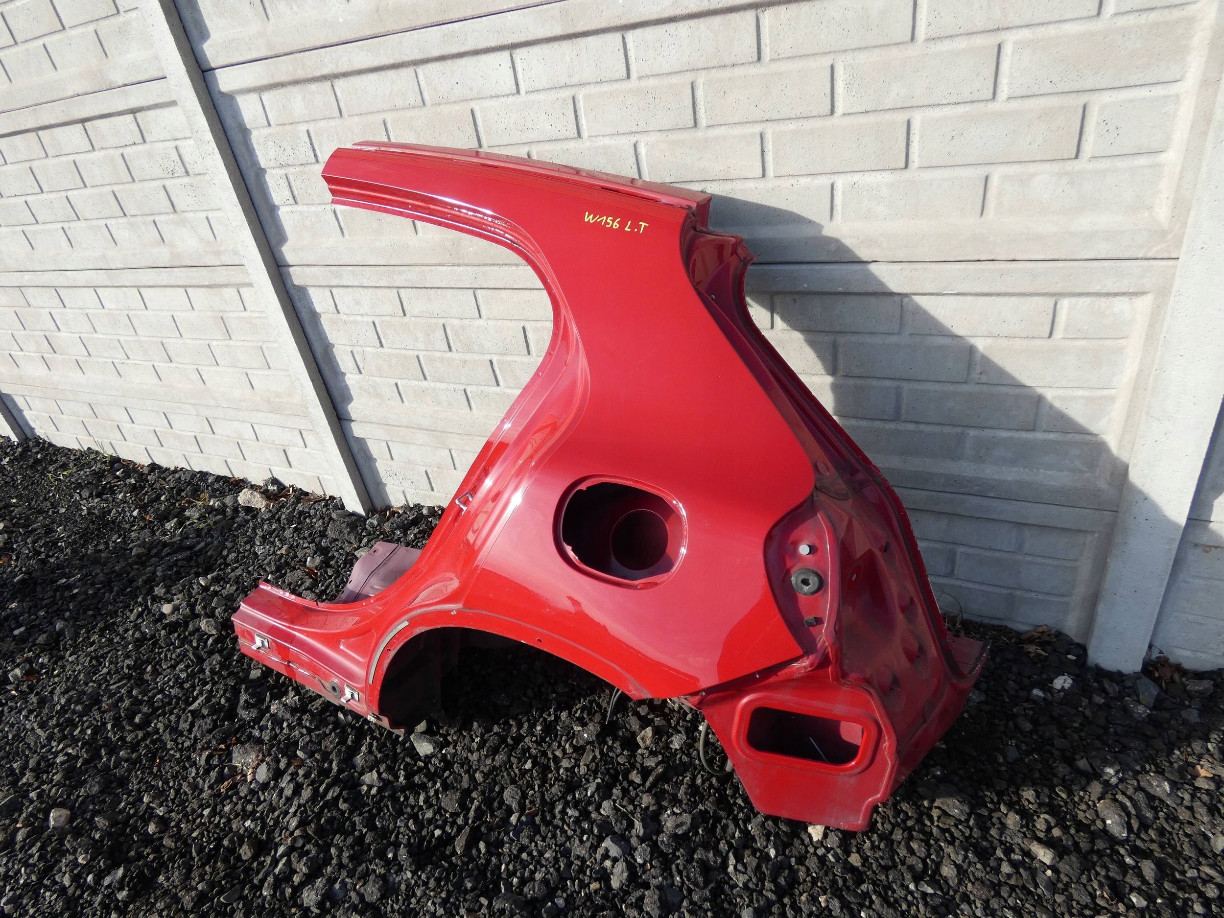MERCEDES GLA W156 fender left rear part quarter left