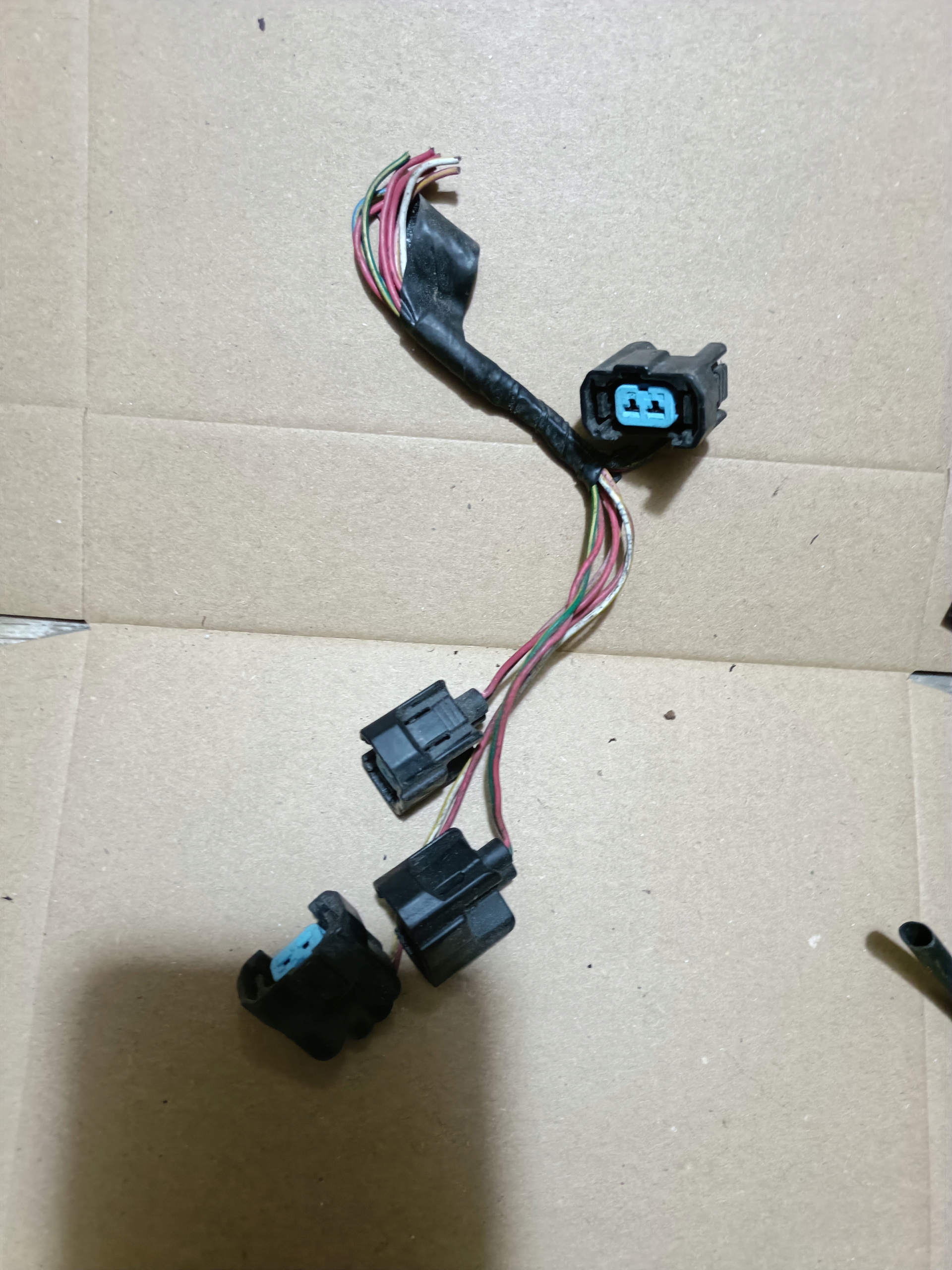 Wtyczki Einspritzdüse Keihin KN-8 komplet