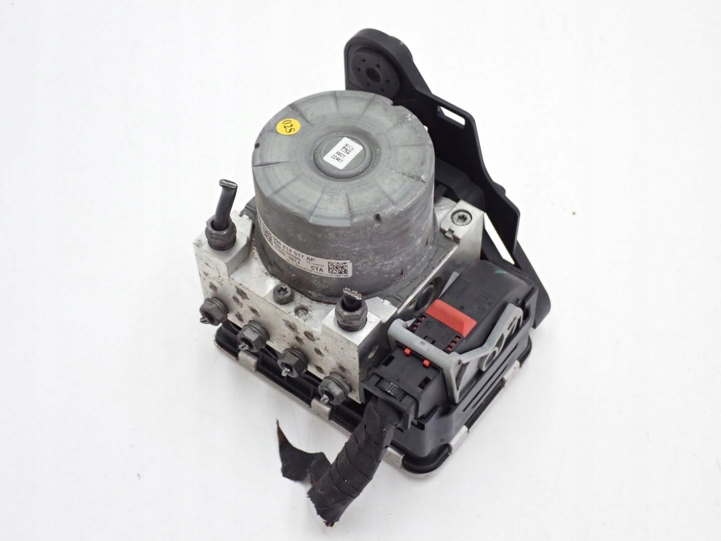 насос ABS 5Q0614517AP Audi A3 8V 16R