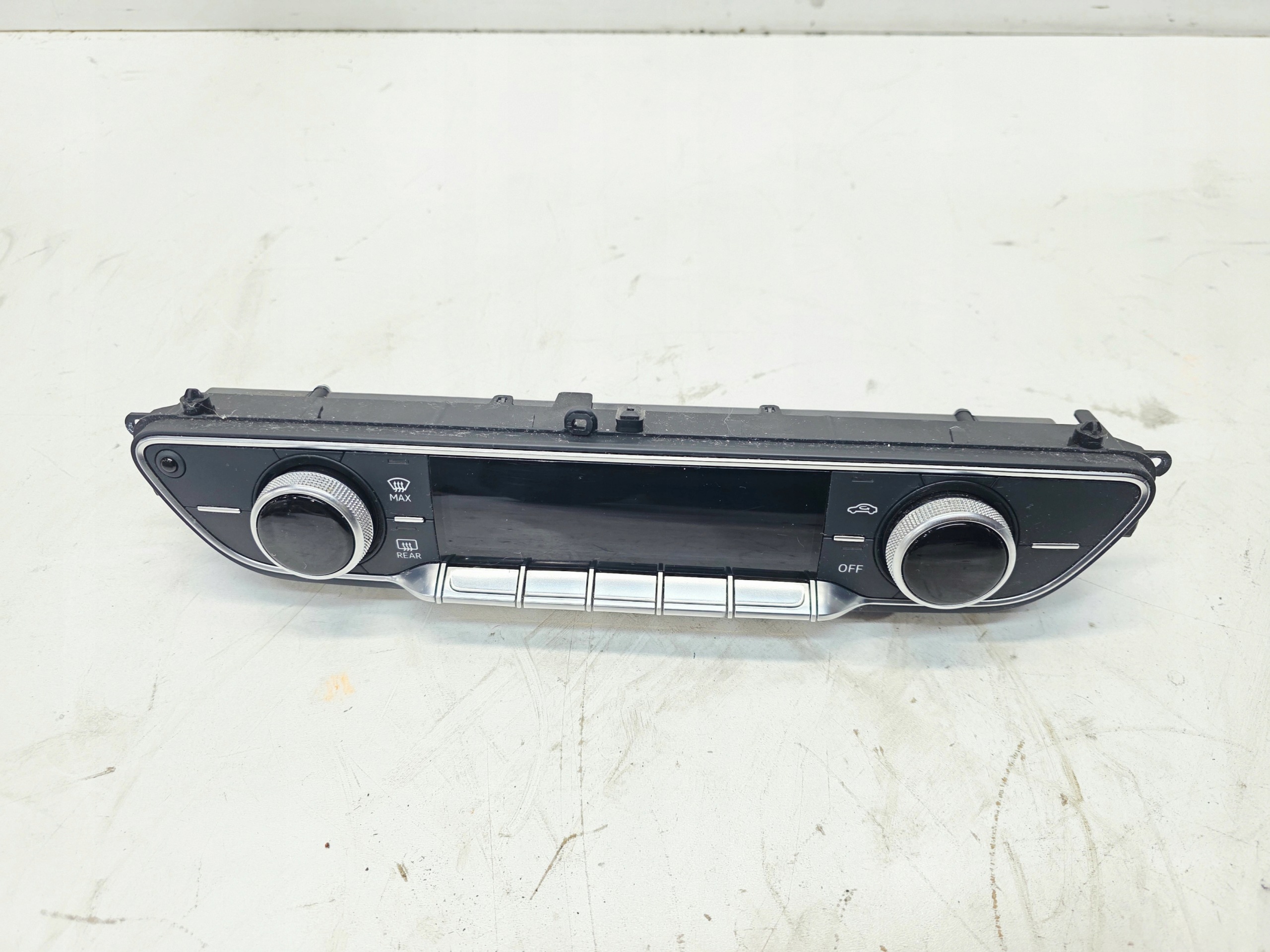 commande de climatisation de chauffage KLIMATRONIK AUDI A4 B9 A5 8W 8W0820043S