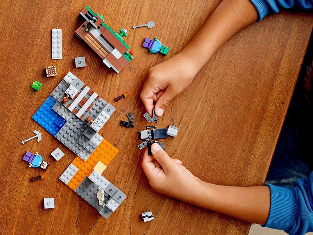 KLOCKI LEGO | MINECRAFT 21166 OPUSZCZONA KOPALNIA NOWE DZIEN DZIECKA +TORBA Liczba elementów 248 szt.