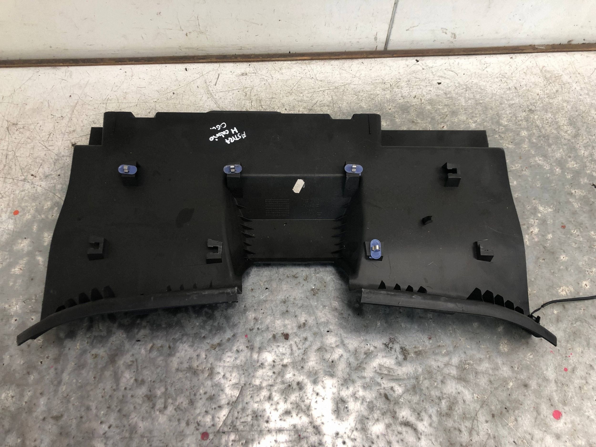 cover of the threshold boot OPEL ASTRA H CABRIO 13191603