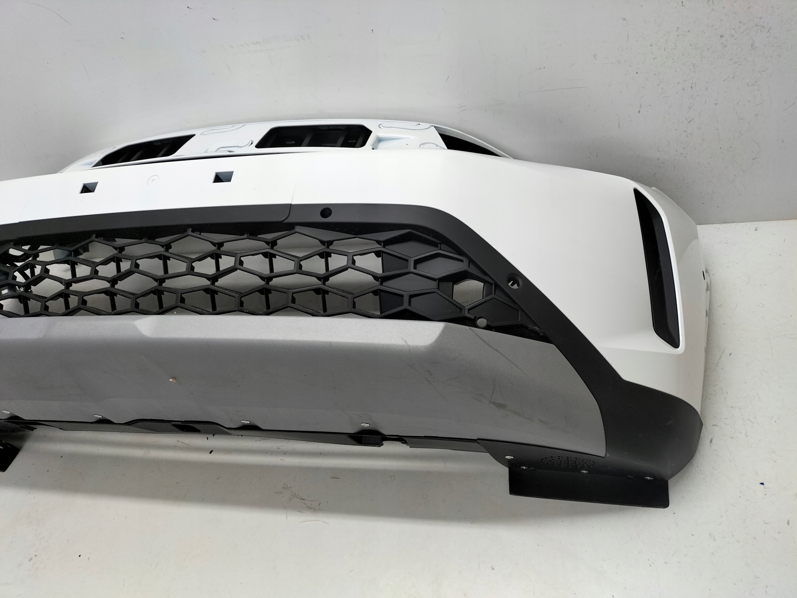 front bumper front OPEL FRONTERA C 24