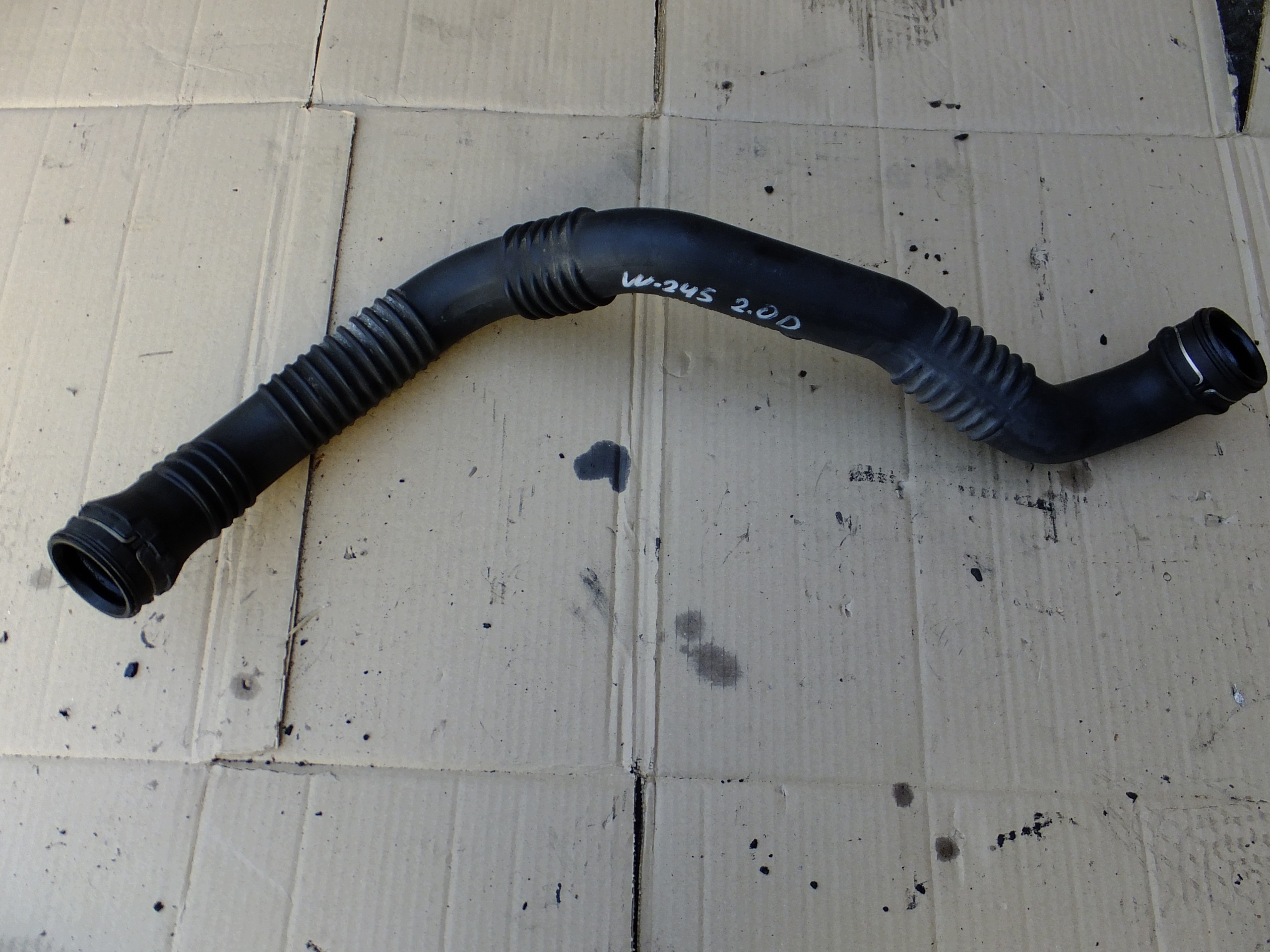 schlauch luft mercedes w245 2,0 cdi A1695200701