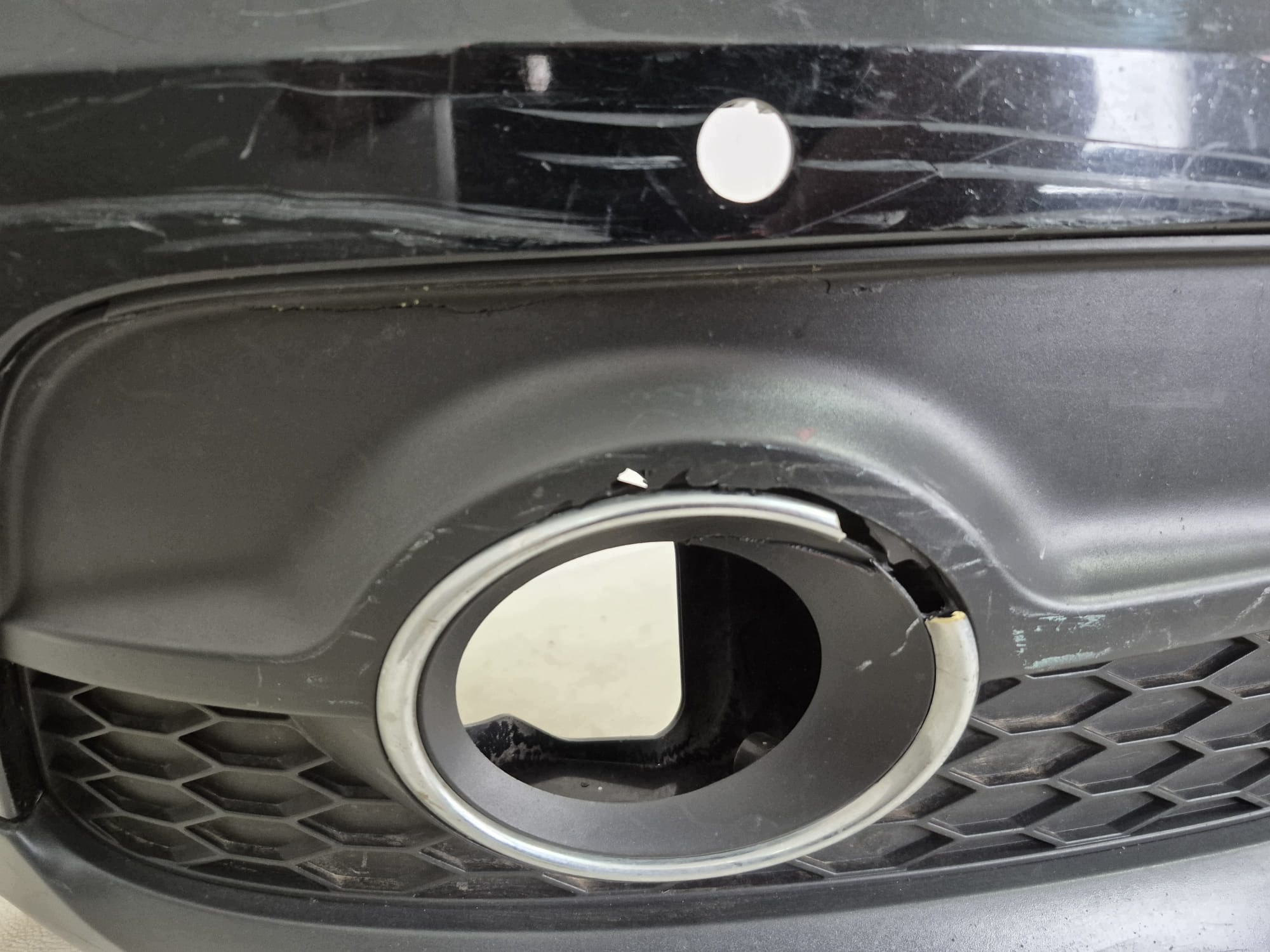 AUDI Q3 8U0 OFFROAD 11- bumper front front 4XPDC SPR 8U0807061D