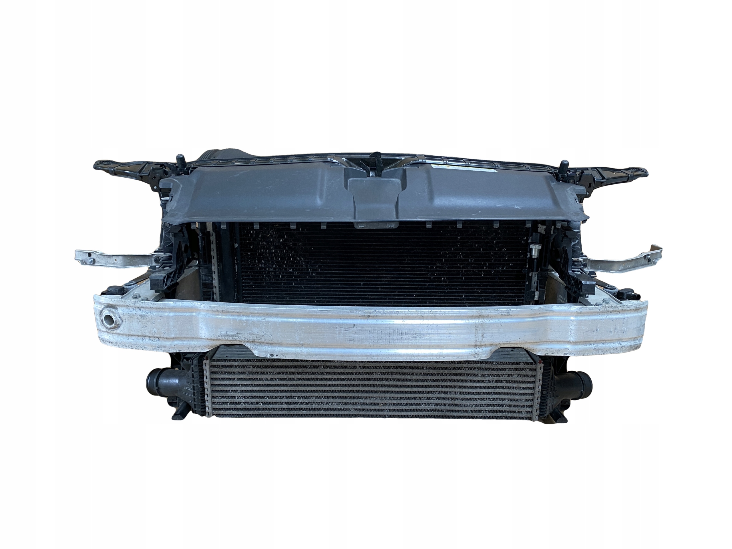 AUDI A6 A7 4G C7 2.0TFSI WZMOCNIENIE PAS CHLODNICE