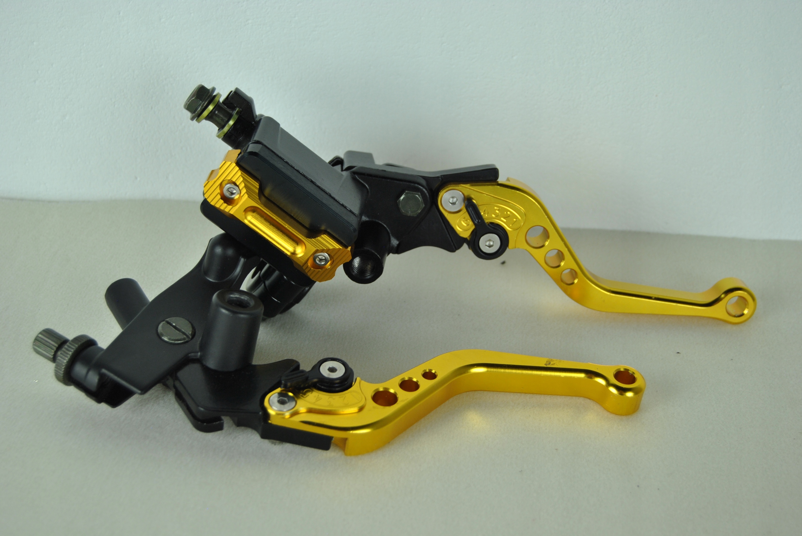 Páka Kľučka Spojky Brzdová Pumpa Univerzálna Aprilia Benelli Honda