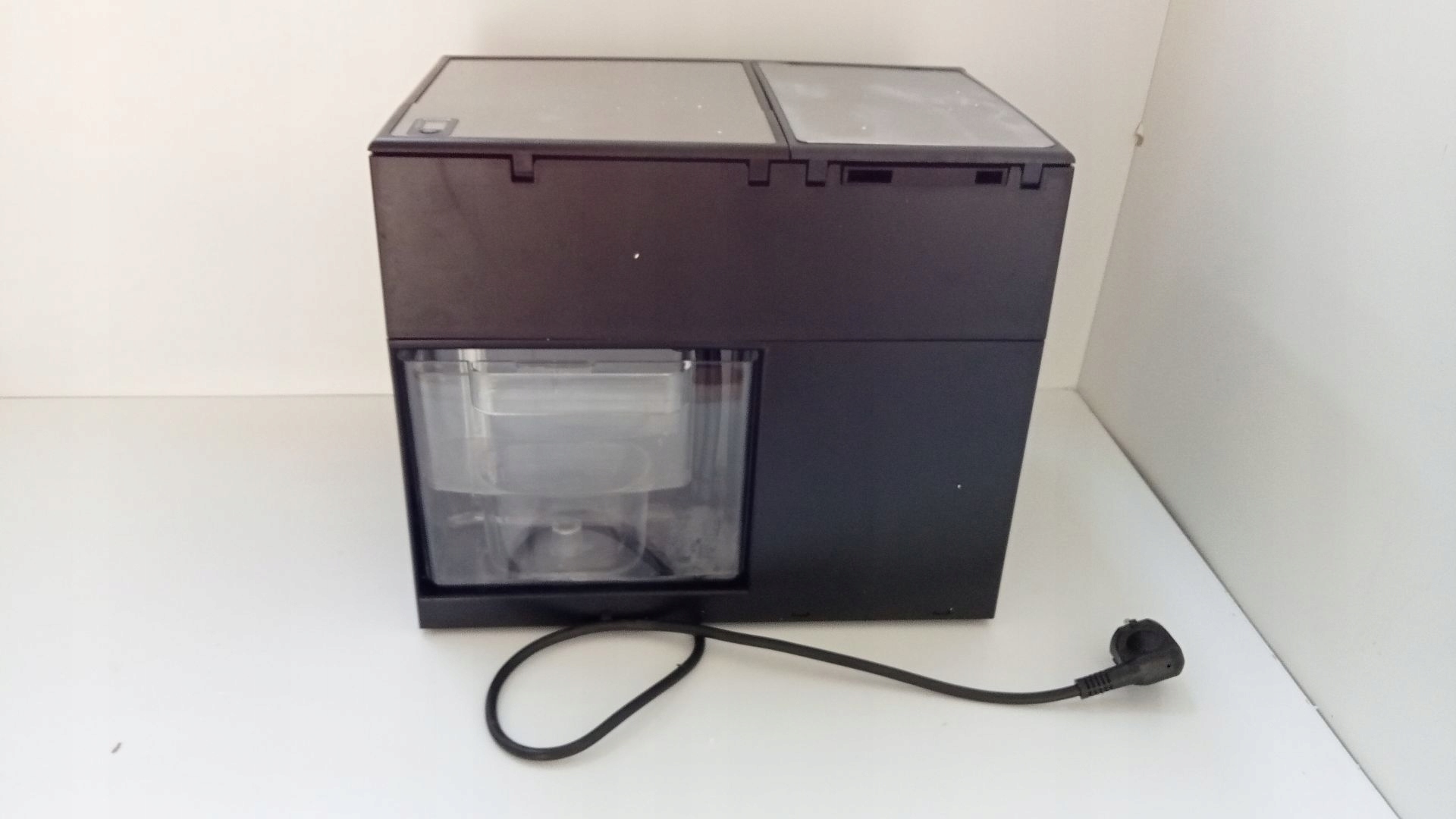 Ekspres ciśnieniowo-przelewowy Magimix 2010 W Marka Magimix