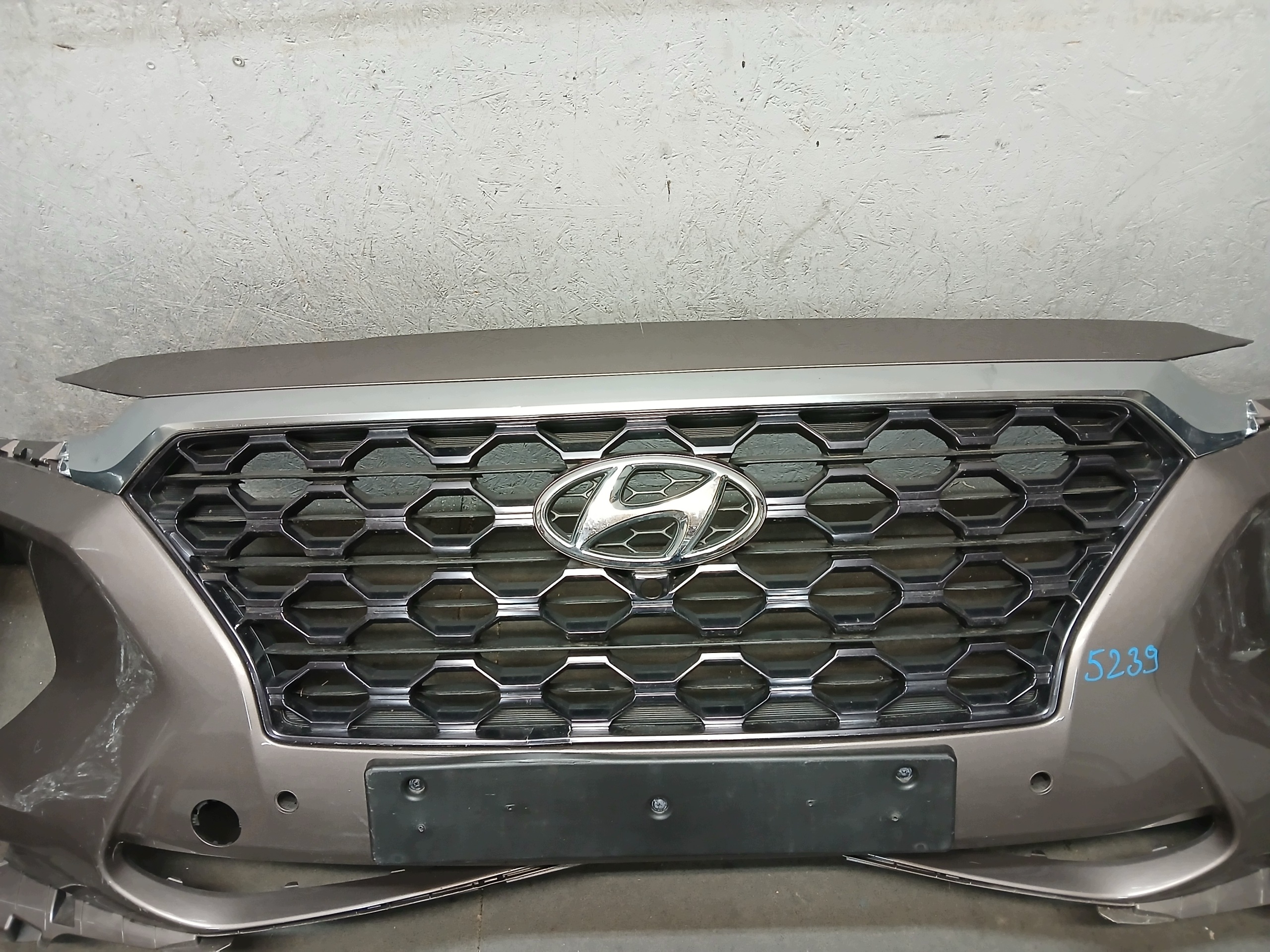 pare choc avant HYUNDAI SANTA FE IV 4 18