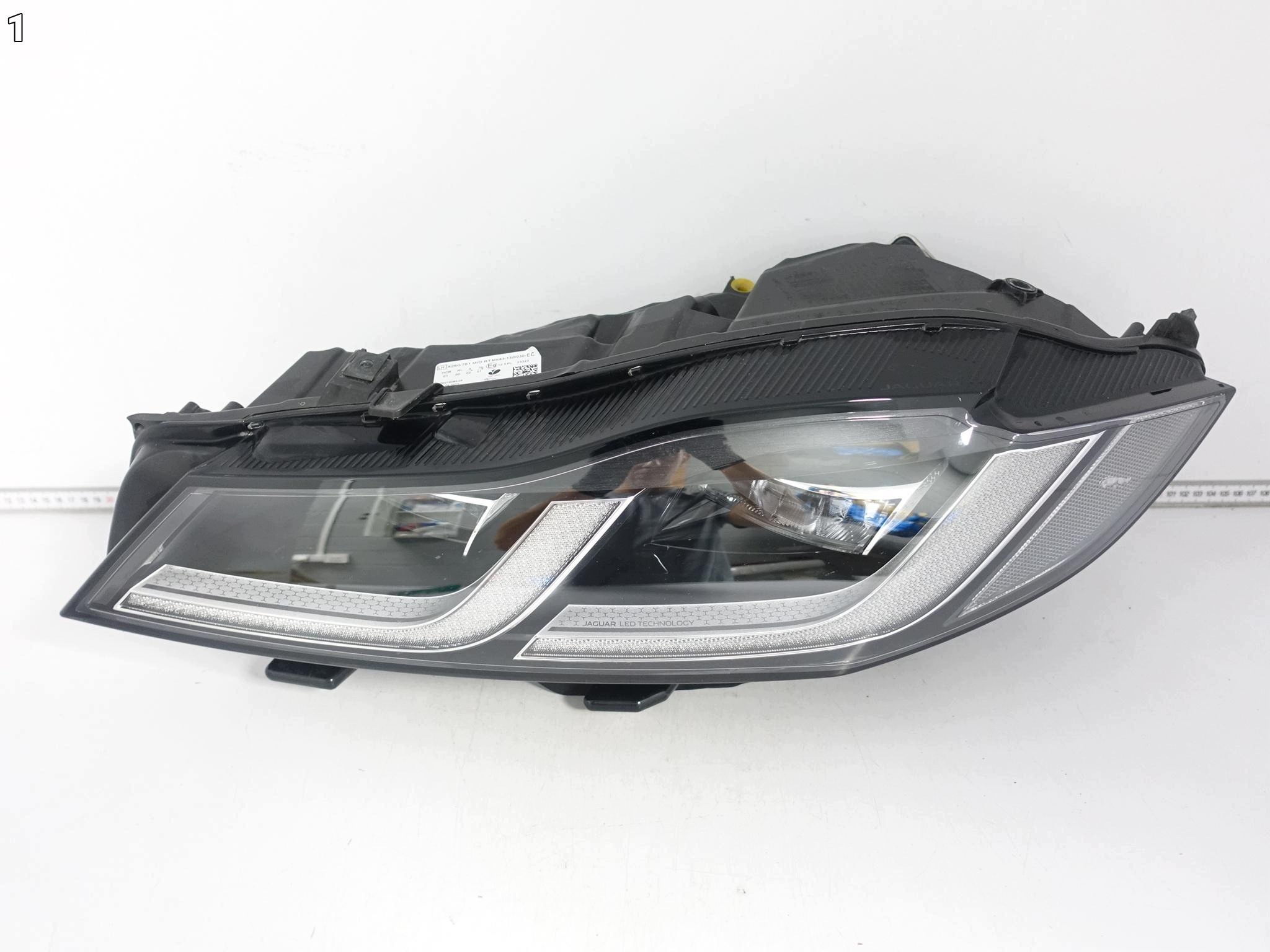 JAGUAR XF II X260 F-PACE X761 LIFT 20-25 light FULL LED MID left front EU