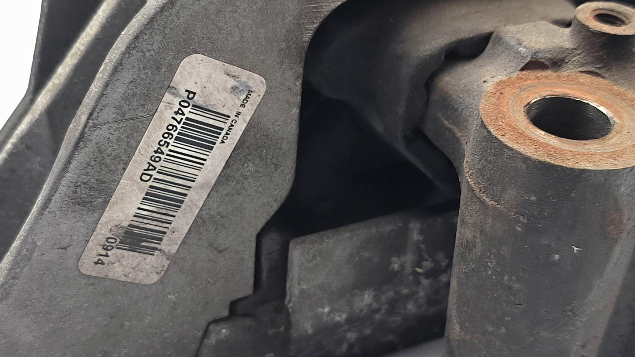 engine mount P04766549AD FIAT FREEMONT