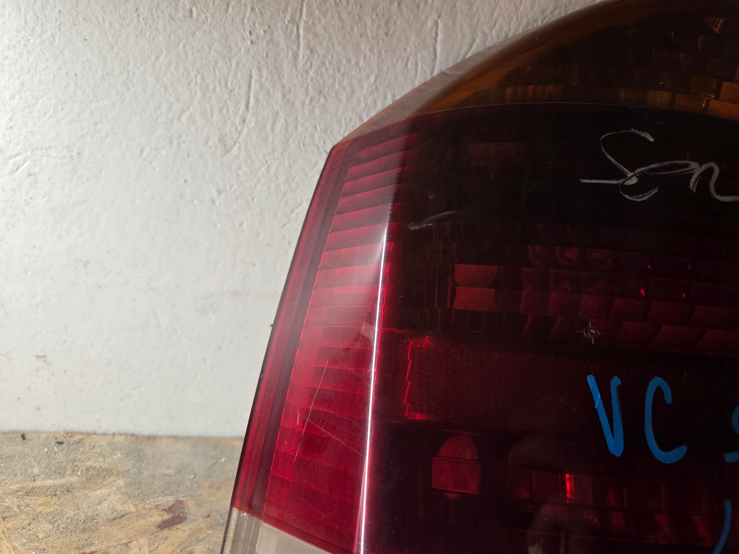 light left rear part left rear OPEL VECTRA C sedan 9185945