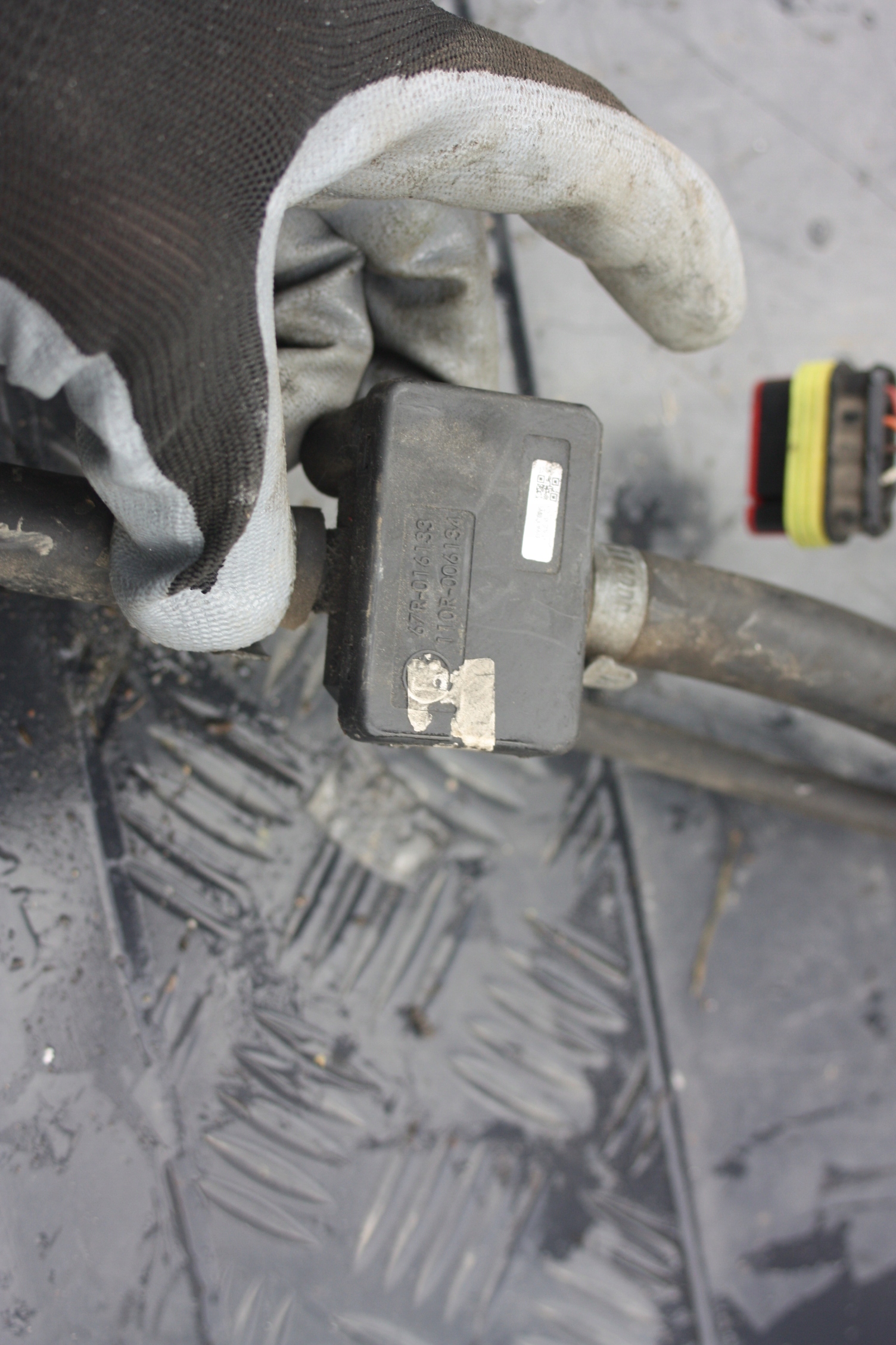 Датчик газовый модуль 67r016133