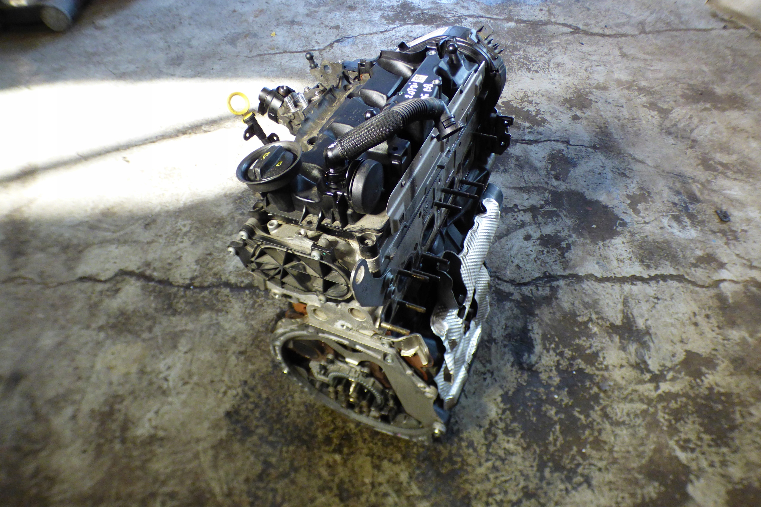 engine DSR z injection pump stbdb VOLKSWAGEN PASSAT B8 2.0 TDI