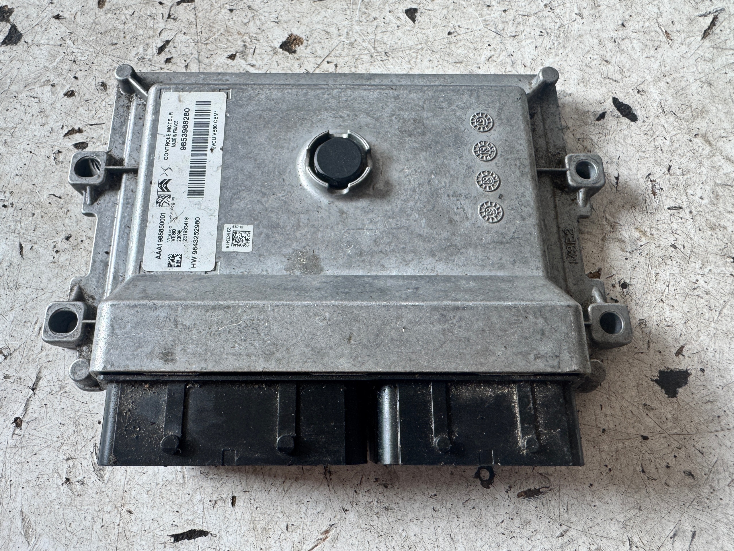 OPEL CORSA-E F ELEKTRYK computer control unit ECU 9853988280 9843252980