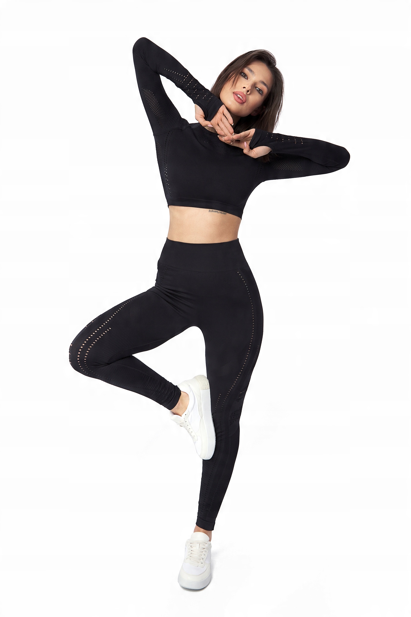 

Zestaw Siłownia Legginsy Crop Top Rashguard ST92