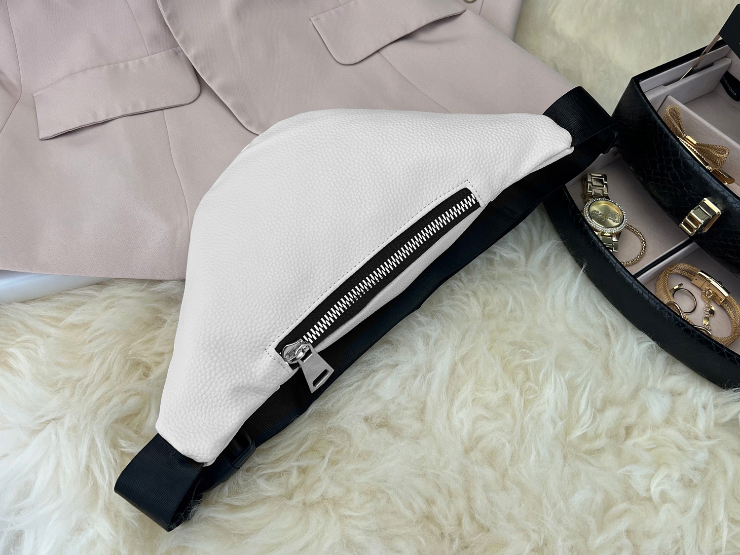 KOCHMANSKI saszetka nerka damska na pas biodrówka wodoodporna duża biała Marka Kochmanski