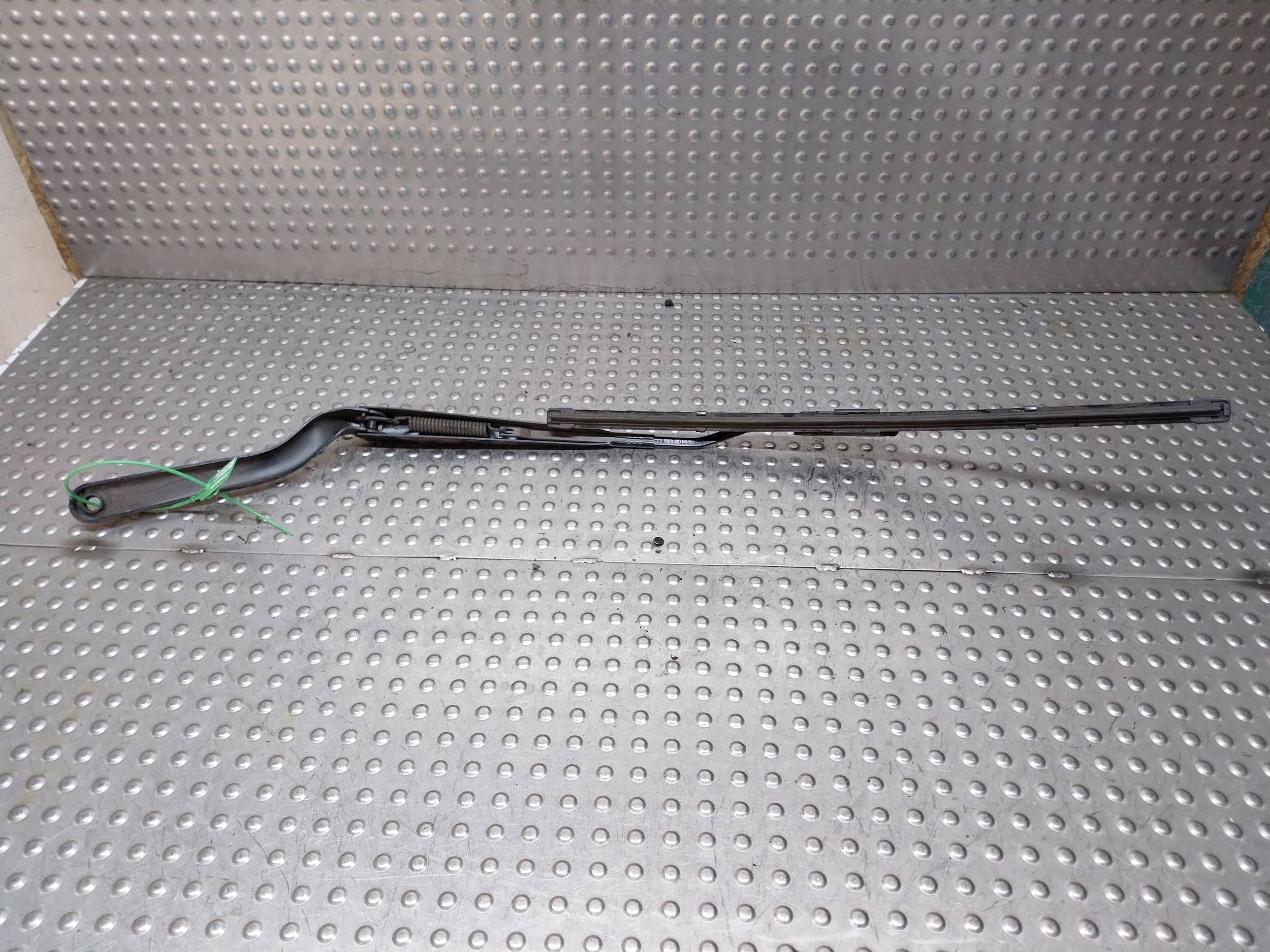 wiper arm left front A4538200144 SMART 453 III RENAULT TWINGO III
