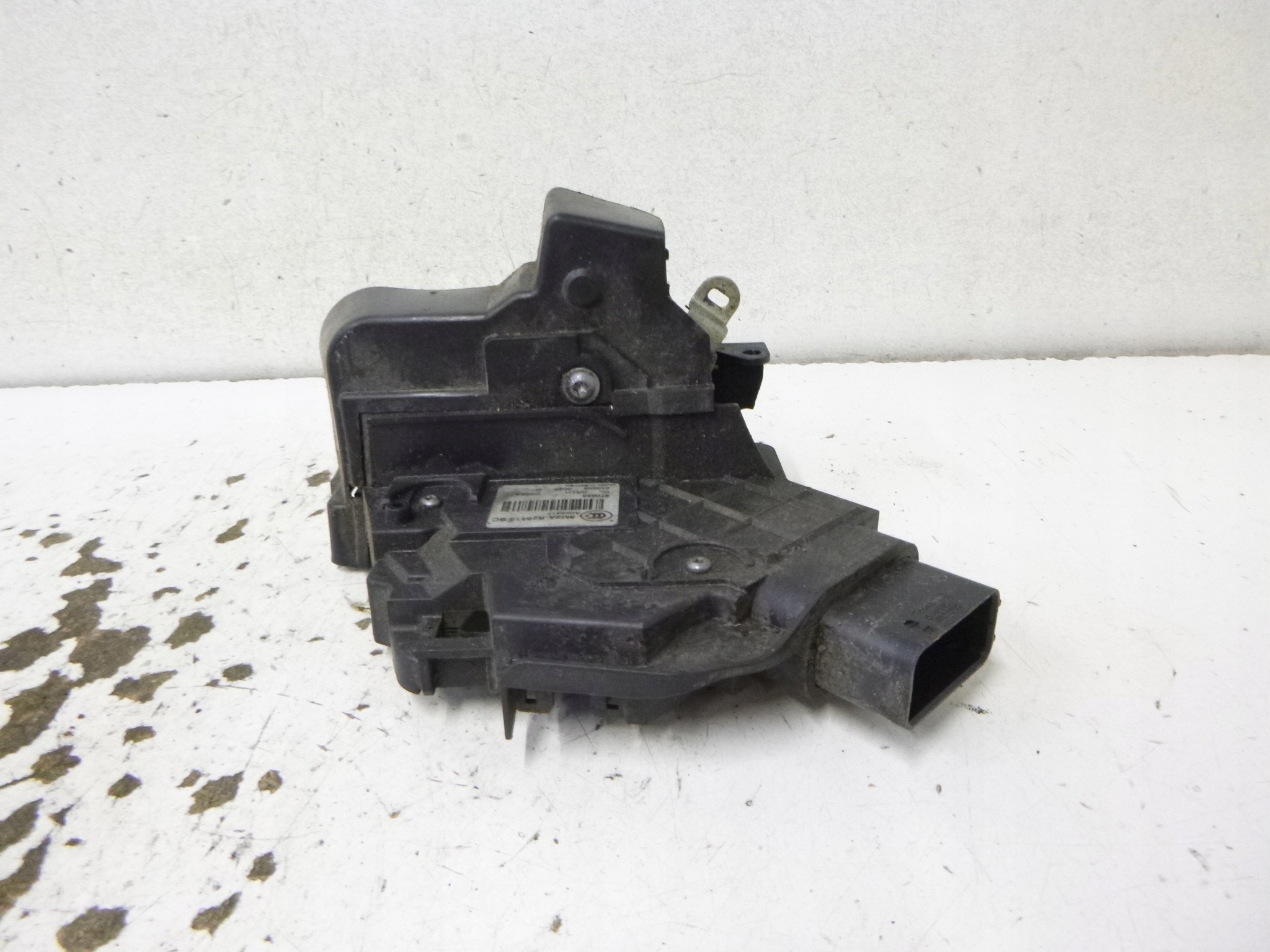 lock door rear part left Ford Mondeo MK4 S-Max 6-PIN 6M2A-R26413-BC