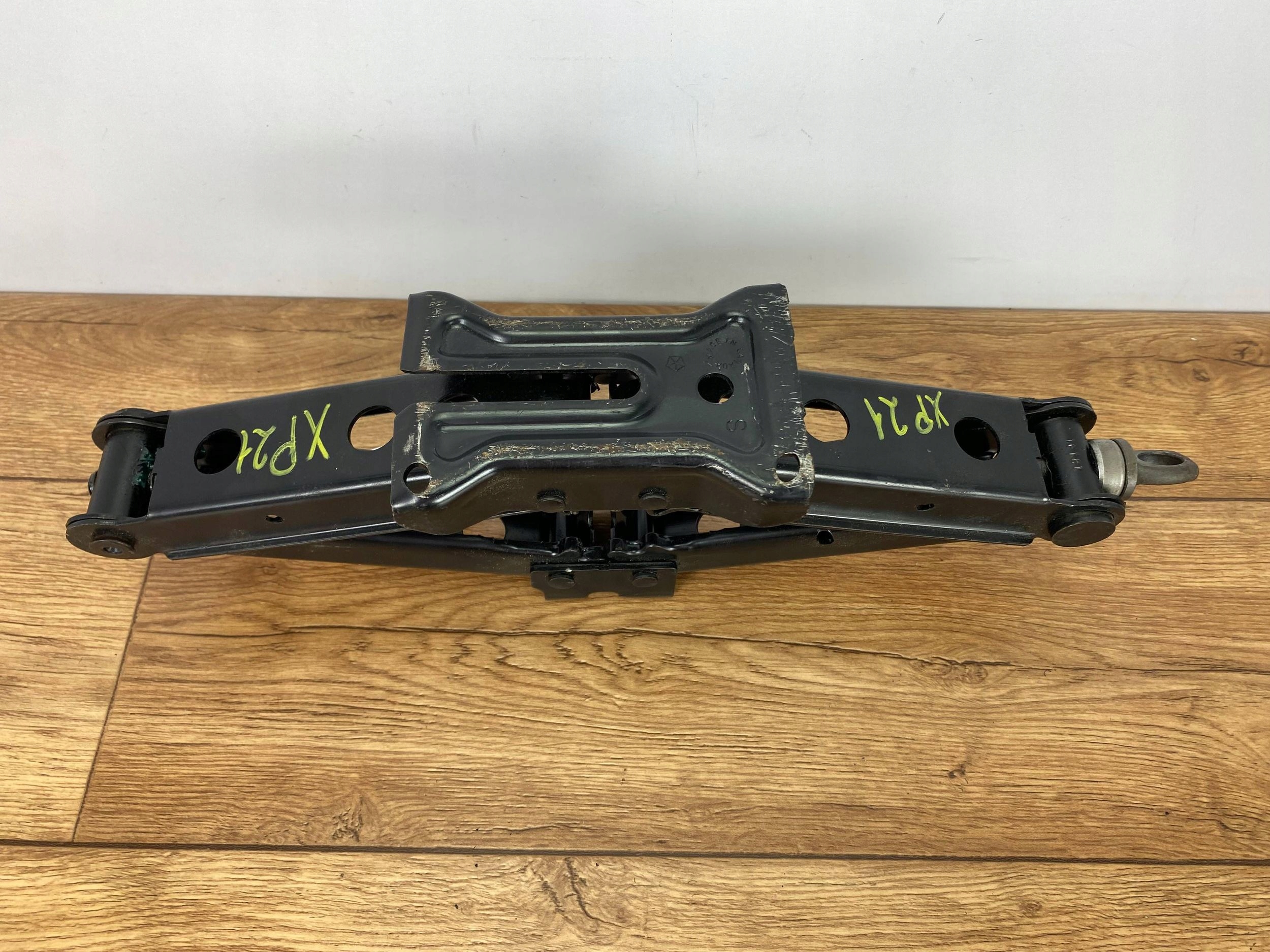 running board narzedzi gear lever lift Dodge Ram 1500 2019+
