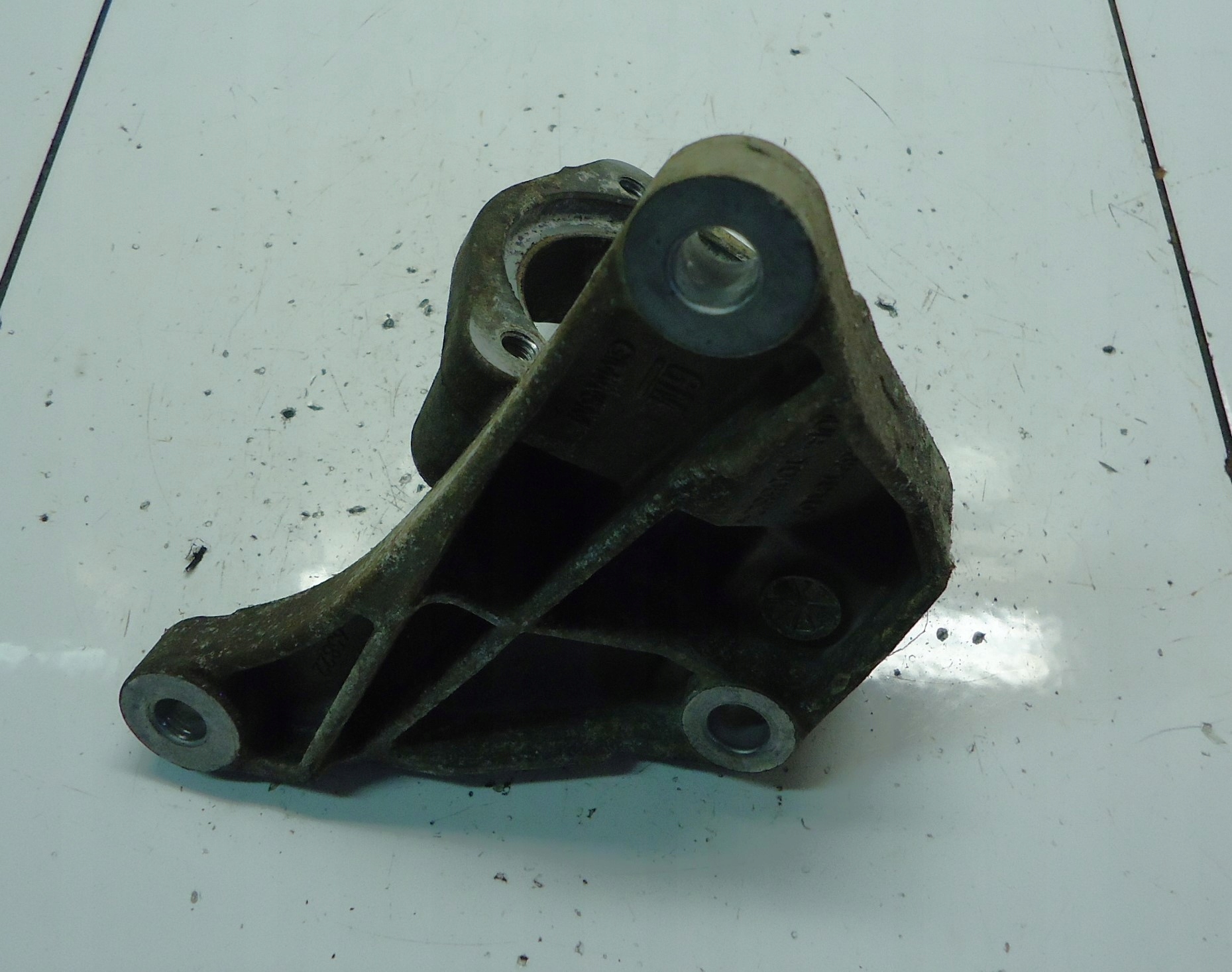 OPEL INSIGNIA A 2.0 CDTI 160KM A20DTH Support Demi axe 13219107