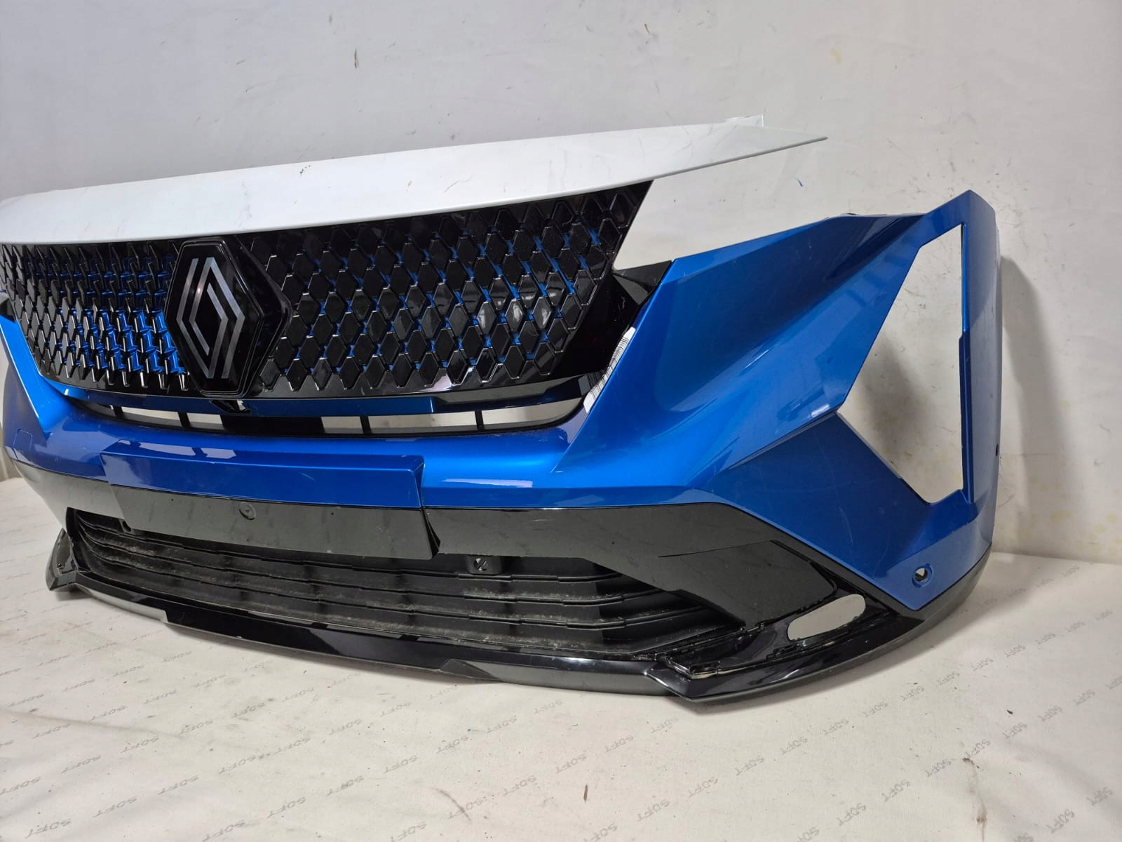 RENAULT RAFALE 24- bumper front front PDC 620225639R