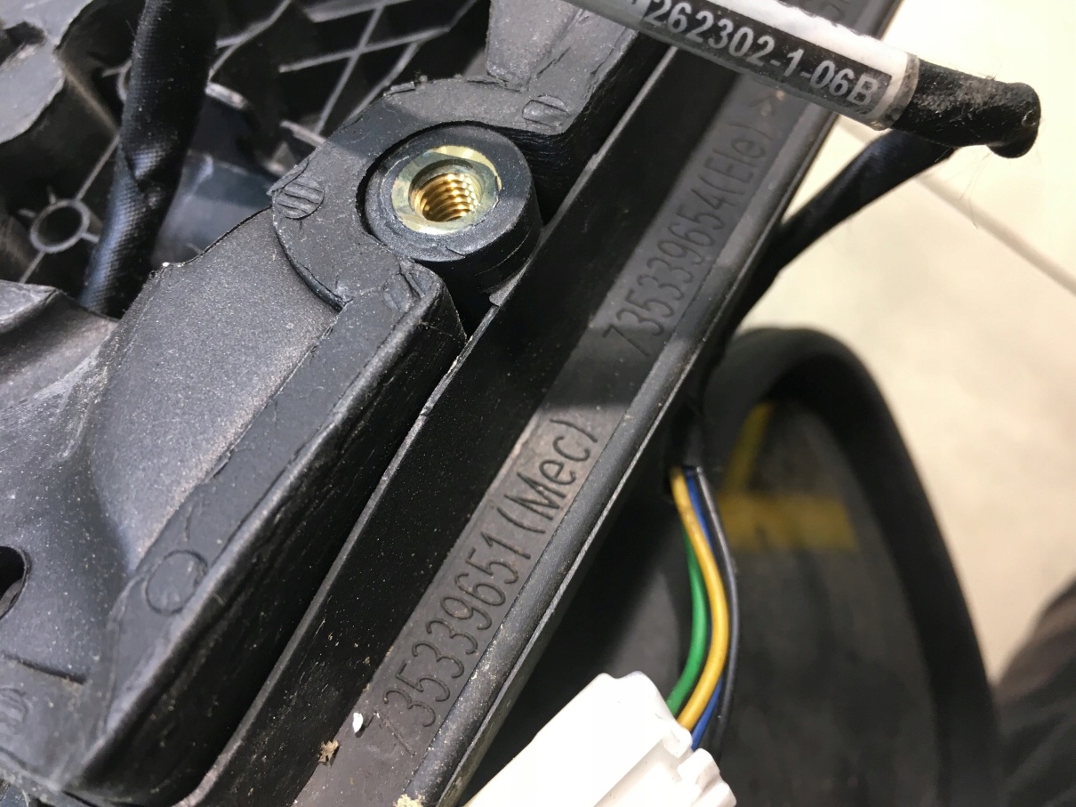 mirror right LANCIA YPSILON II 5 PIN