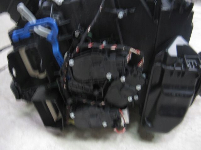 радиатор отопителя Audi A4 A5 B8 2008-2015 8T1820005R 8T0820521F