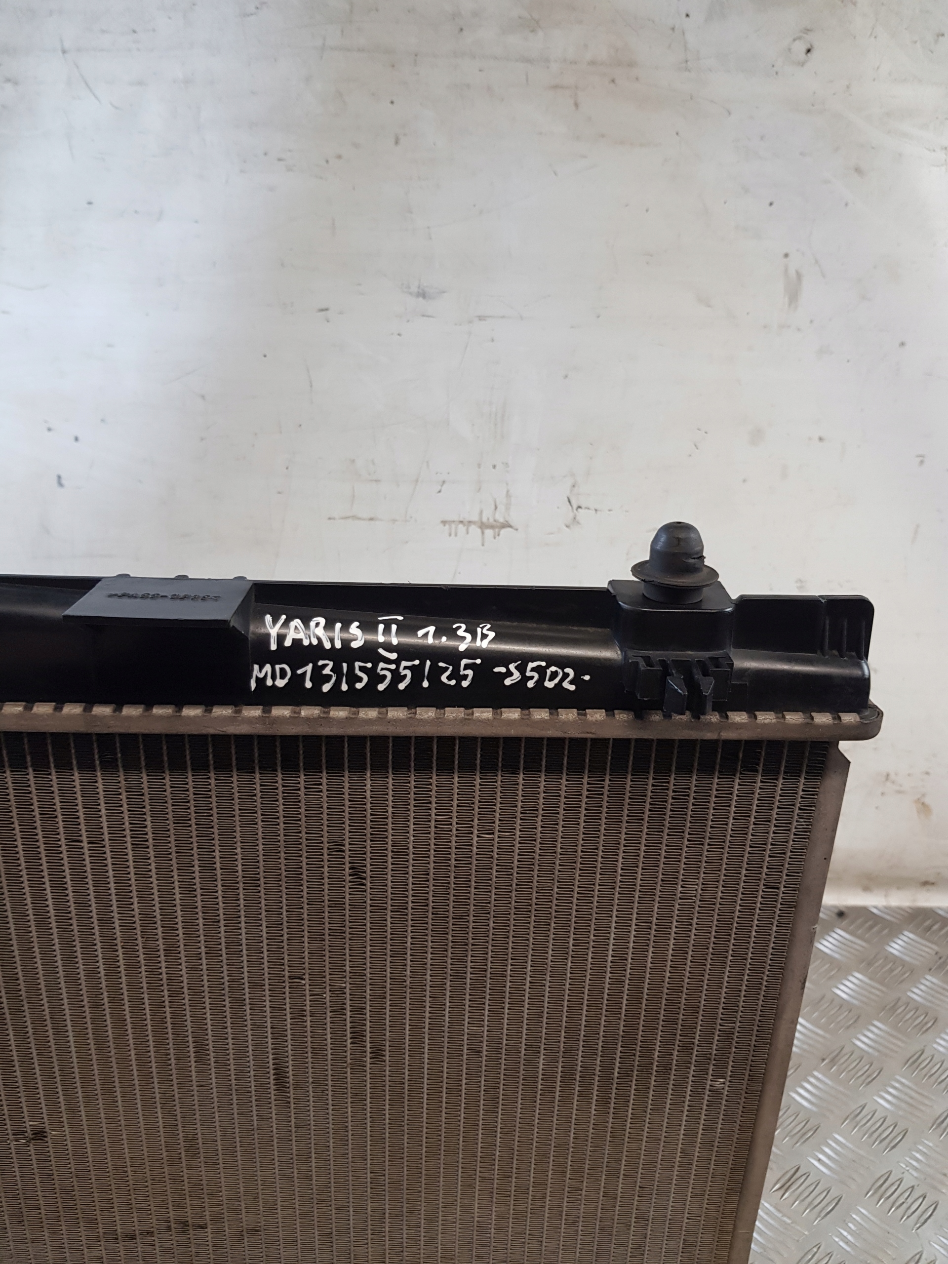 water cooler TOYOTA YARIS II 1.3B 07R