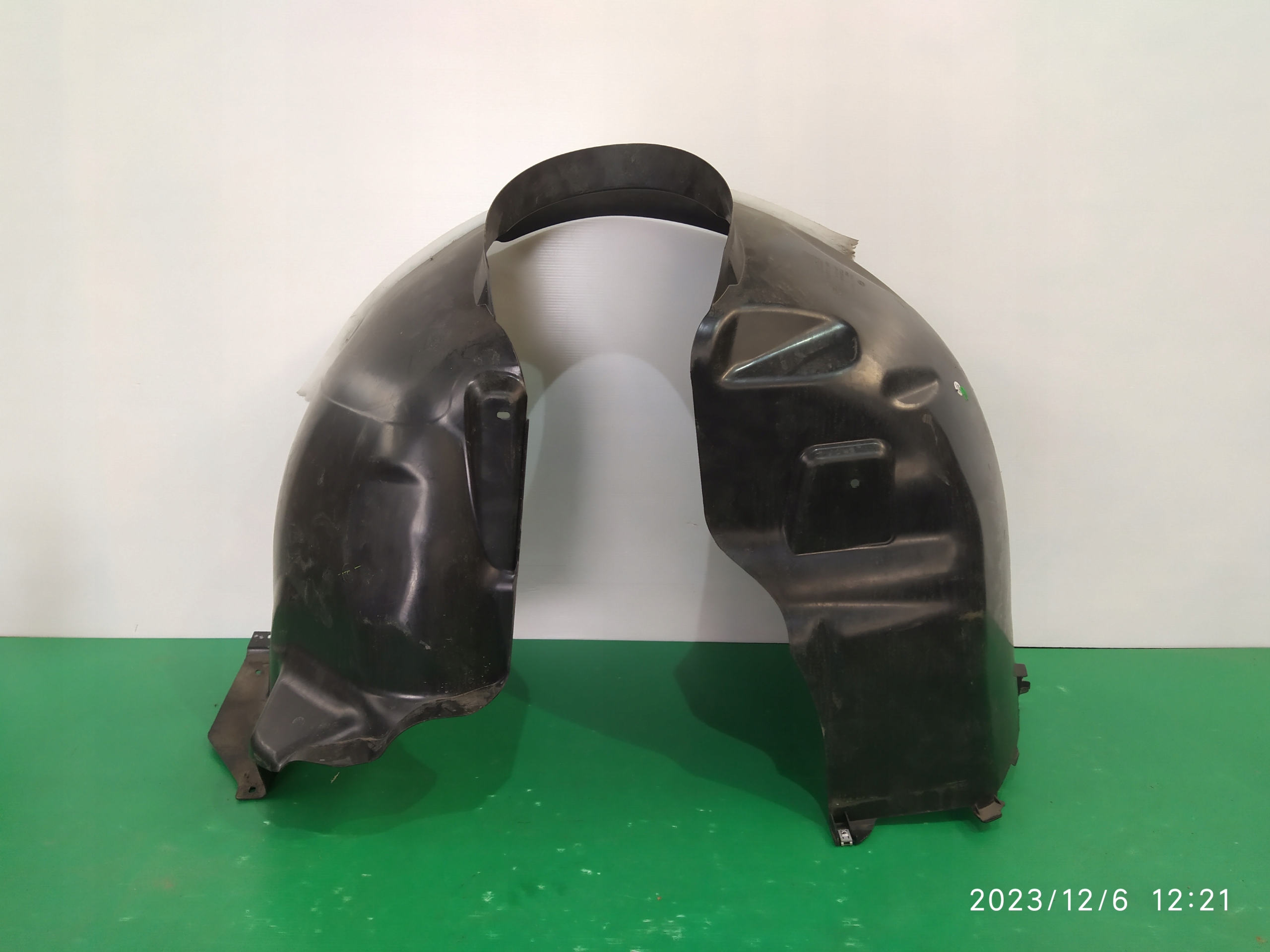 NADKOLE LEWE PRZÓD PRZEDNIE VW TRANSPORTER T7 7T0809957