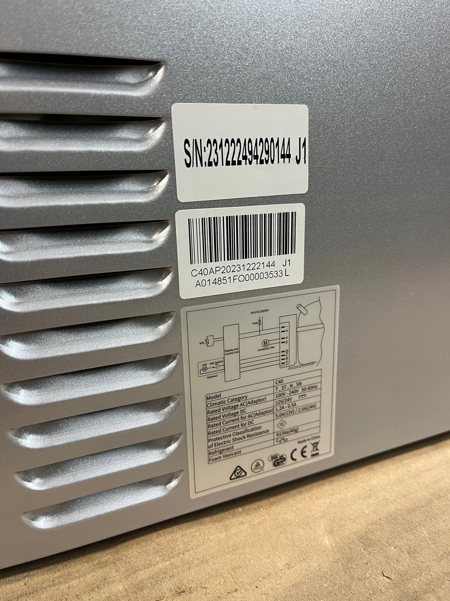 VEVOR elektryczna lodówka samochodowa kempingowa lodówka 40L 60W termos 12V Zasilanie sieciowe