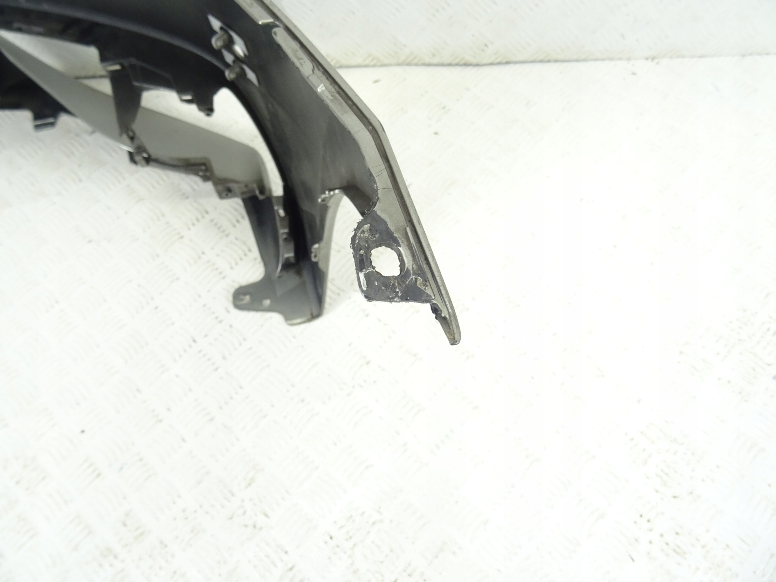 Lexus IS IS250 IS300H 13- bumper front 12632