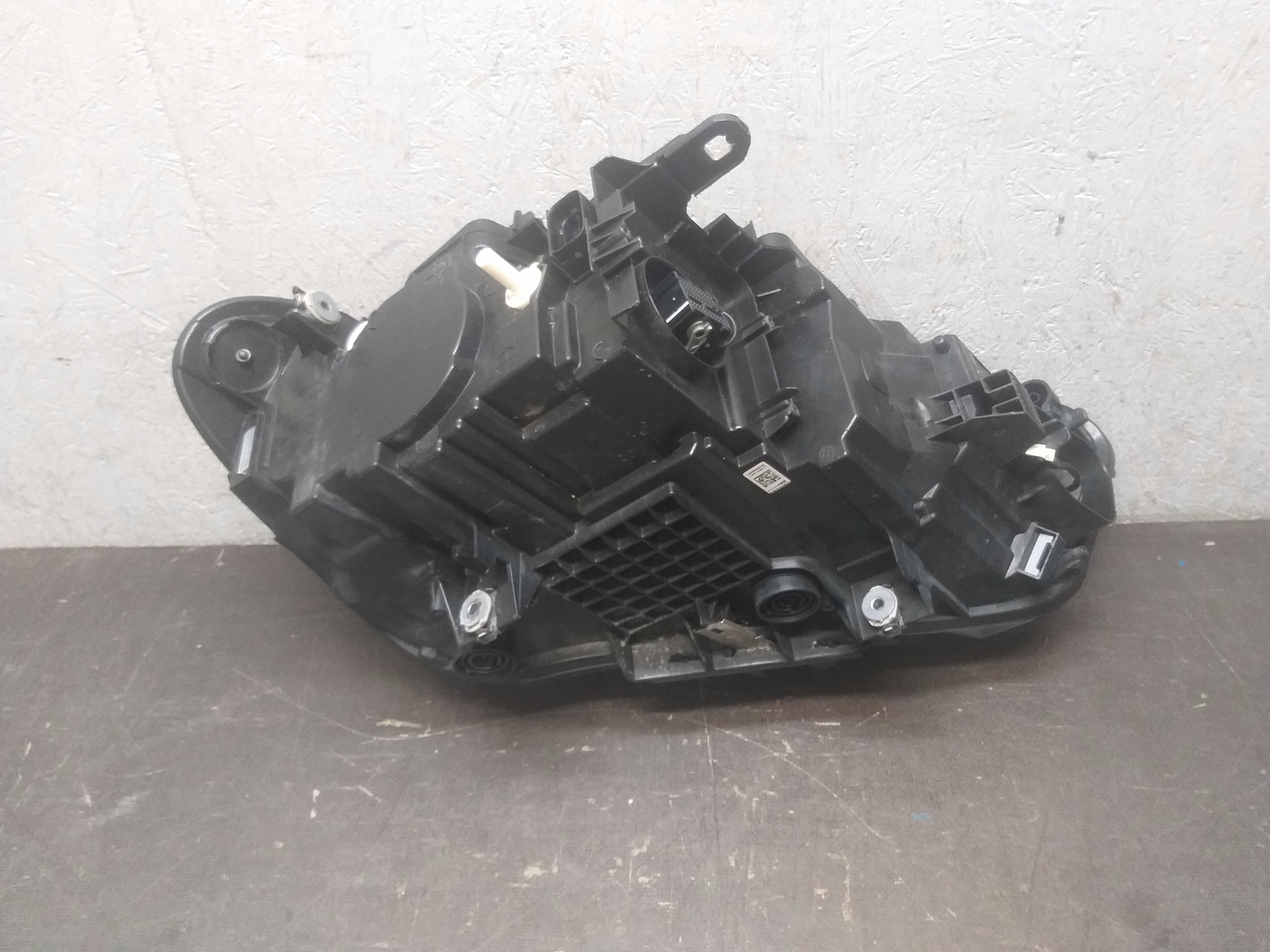 light front left BMW X2 F39 FULL LED 6311 8738185-04