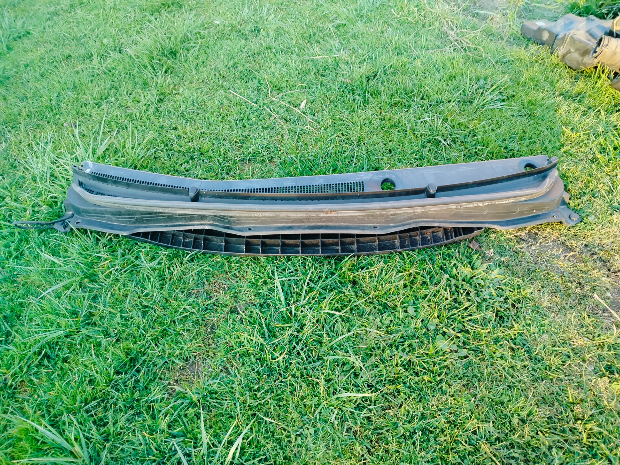 Griglia gocciolatoio HYUNDAI e 20 e 08-12 R