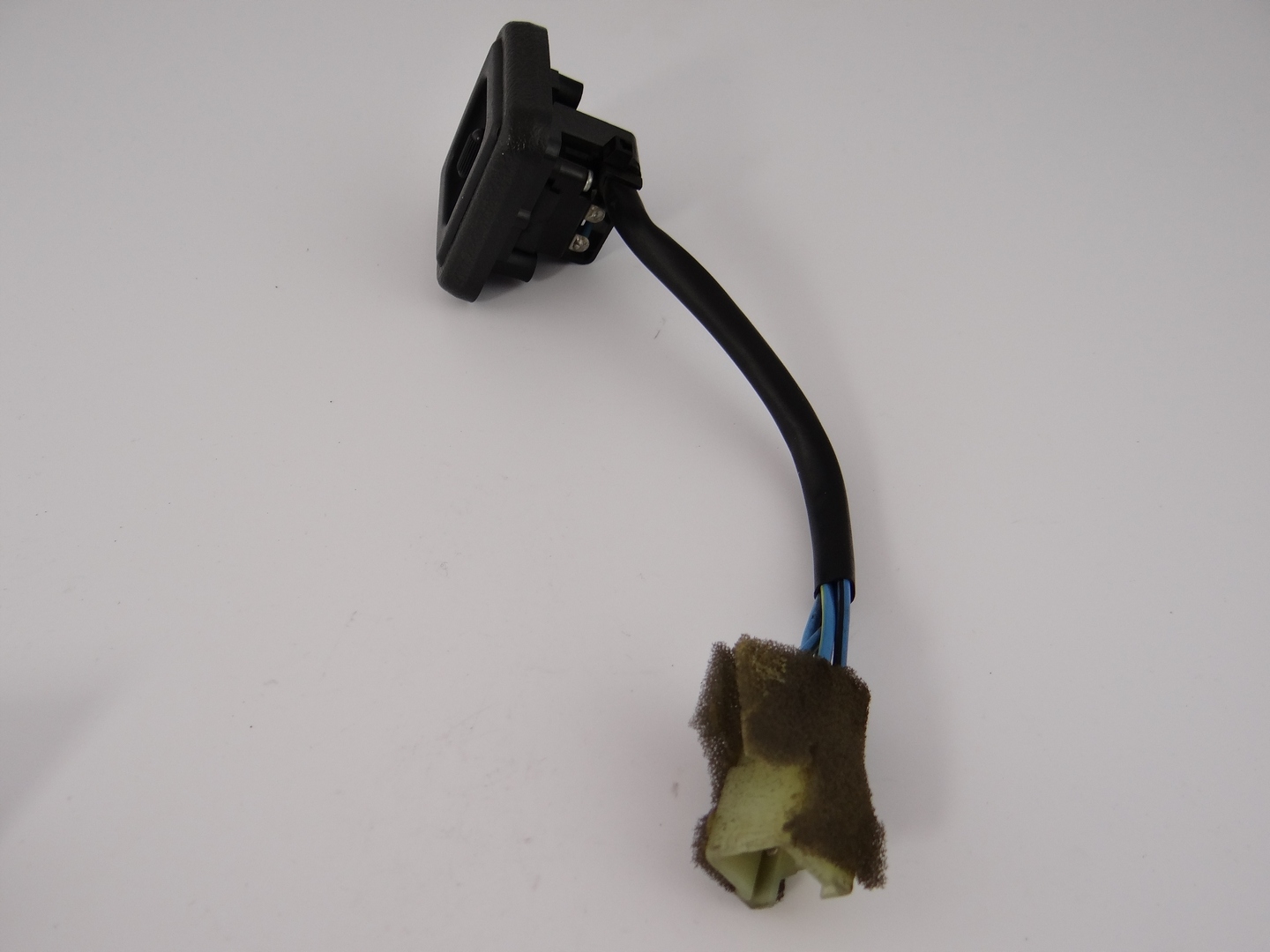 Interrupteur Lève vitre Vitre YUF1057LF