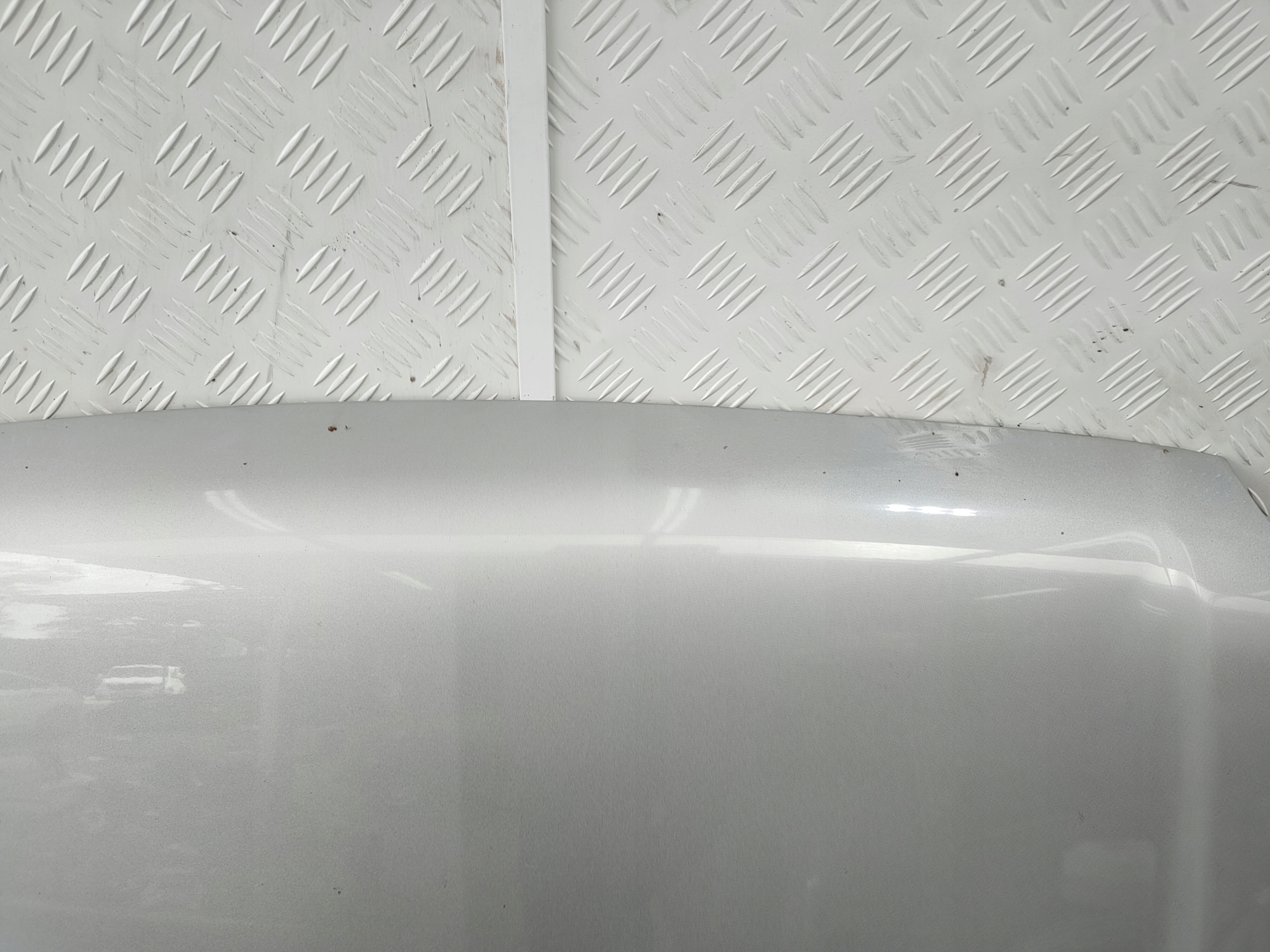 FORD MAVERICK II 04-07 bonnet front SREBRNA