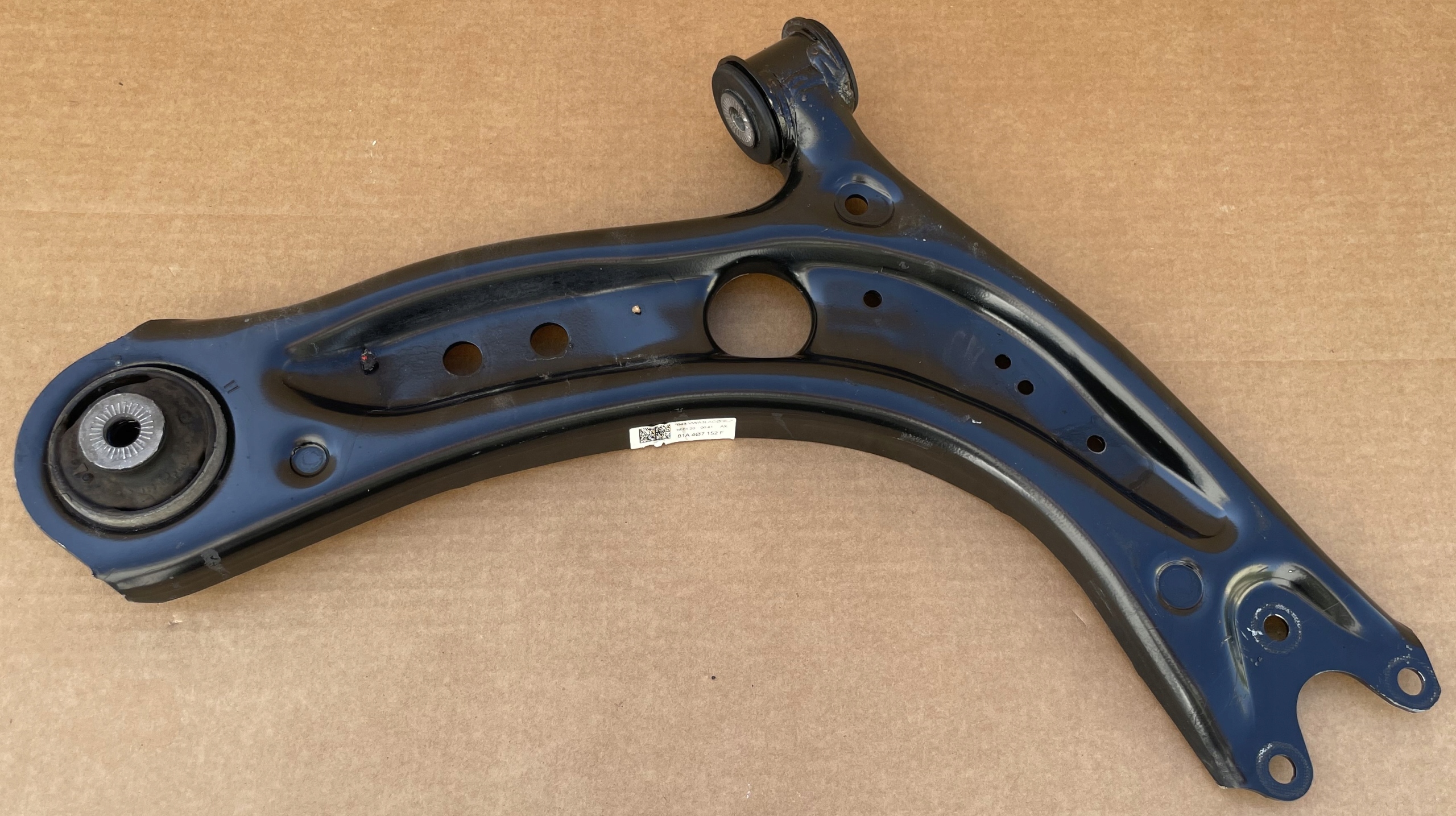 arm front right 81A407152F AUDI Q2 T-ROC original as new